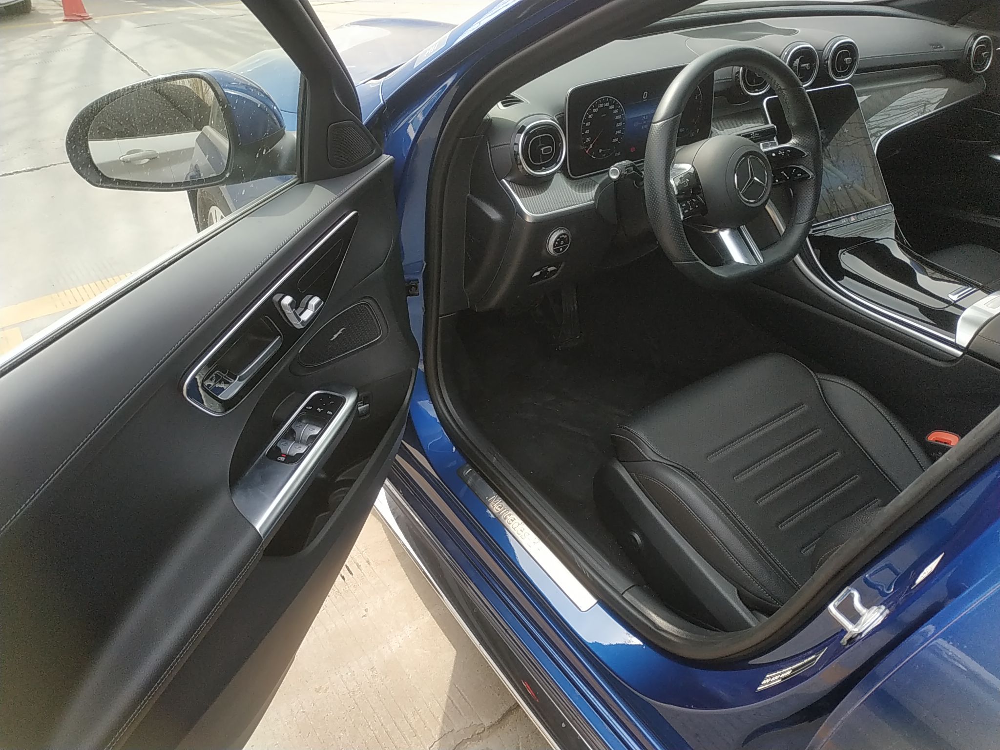 奔驰C级 2022款 C 200 L 运动版