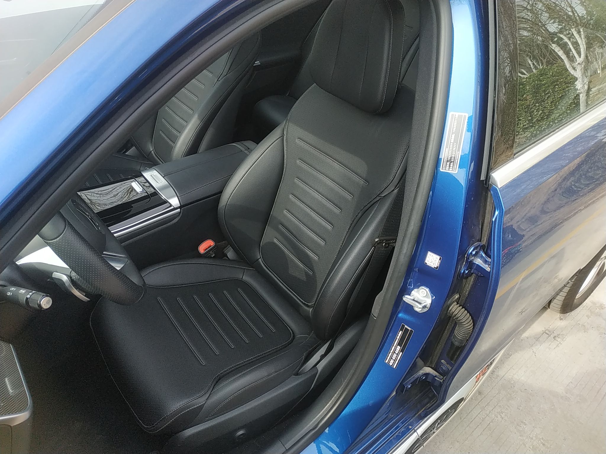 奔驰C级 2022款 C 200 L 运动版