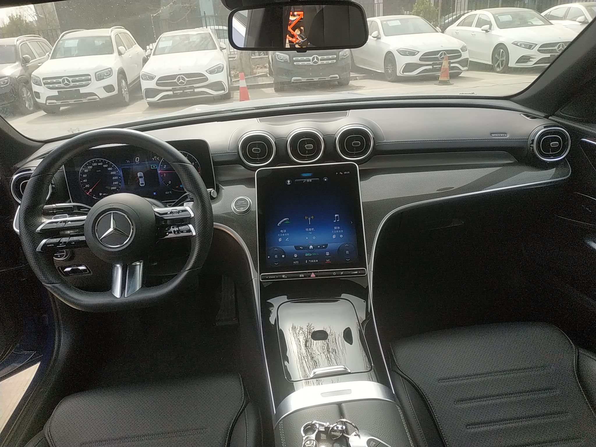 奔驰C级 2022款 C 200 L 运动版