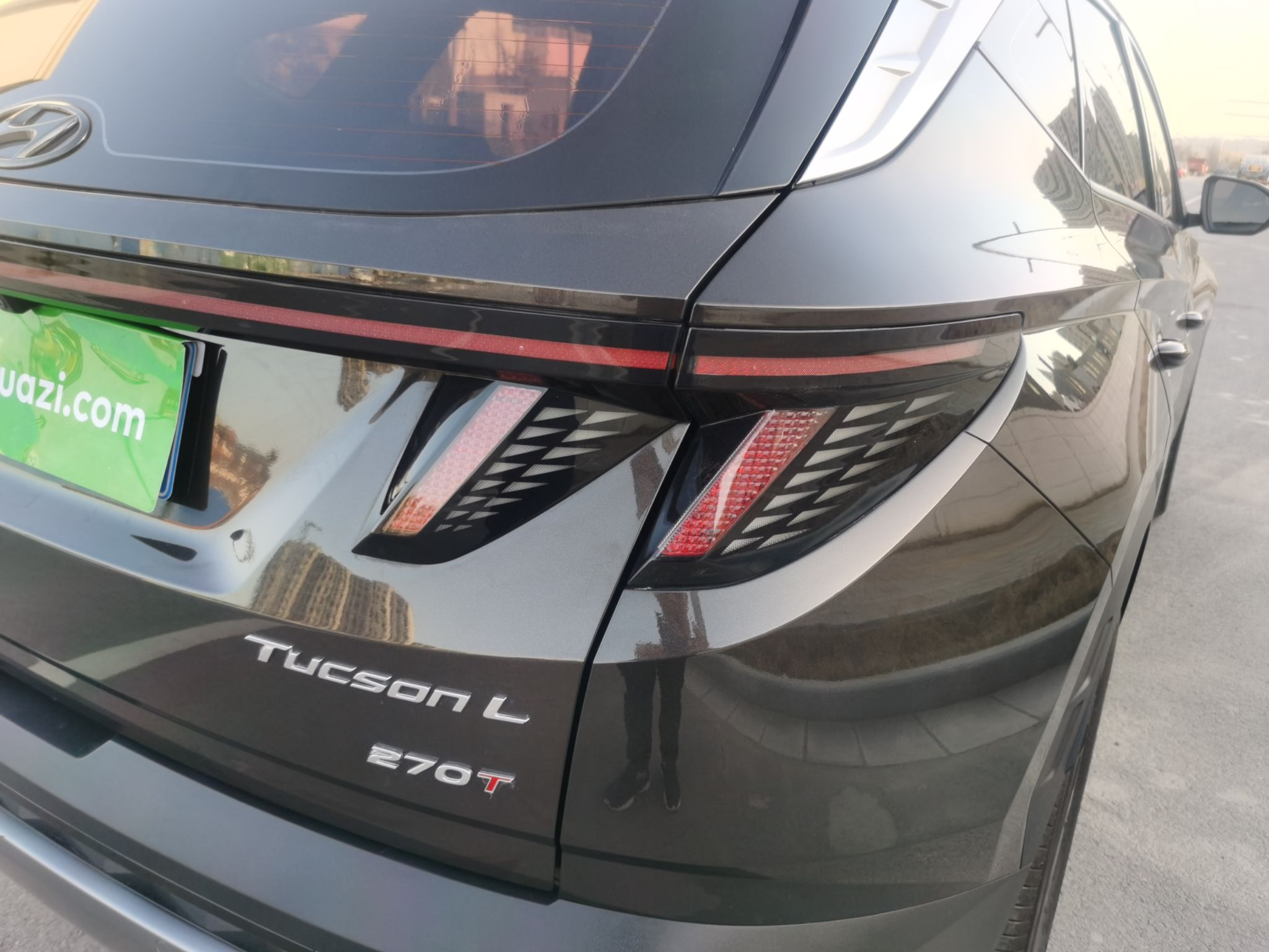 现代 2021款 途胜L 1.5T LUX尊贵版