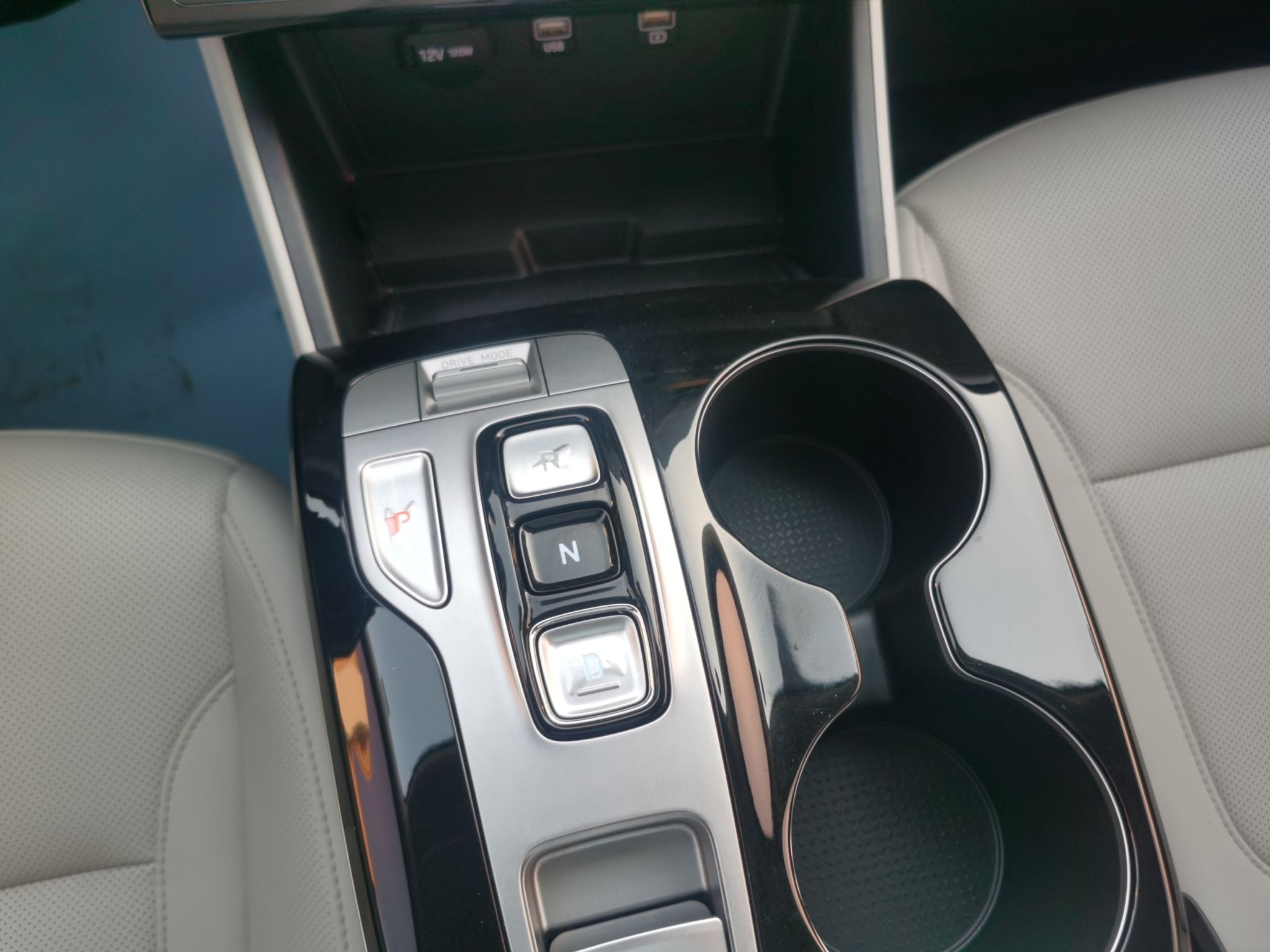 现代 2021款 途胜L 1.5T LUX尊贵版