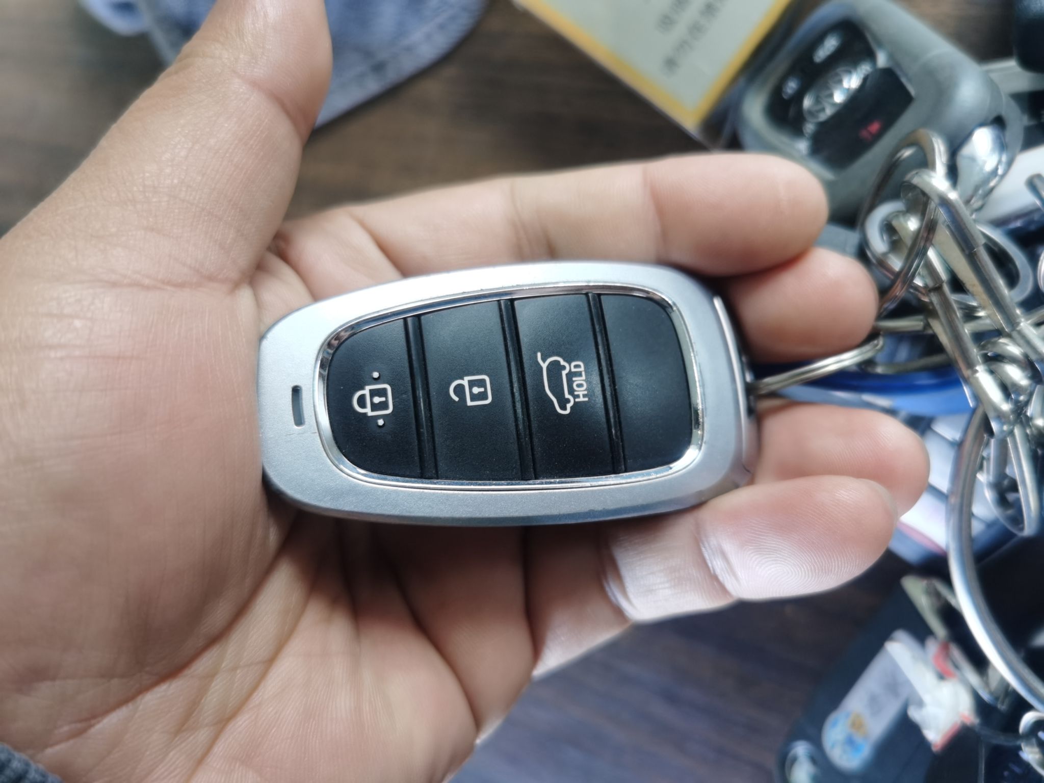 现代 2021款 途胜L 1.5T LUX尊贵版