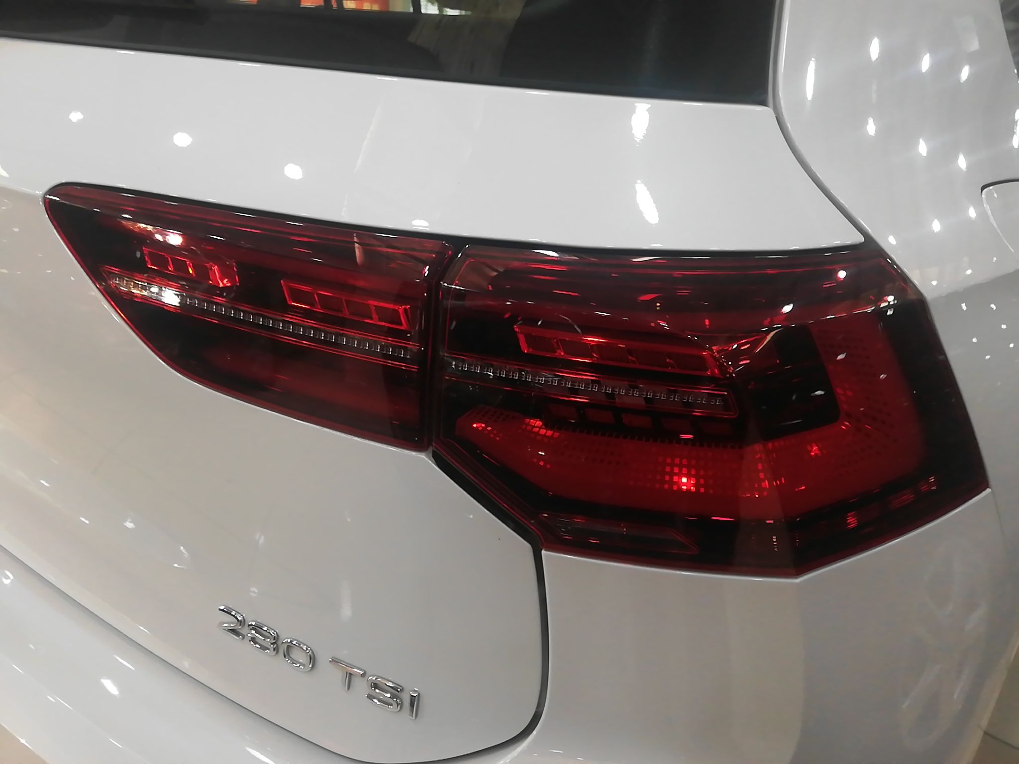 大众 高尔夫 2021款 280TSI DSG R-Line