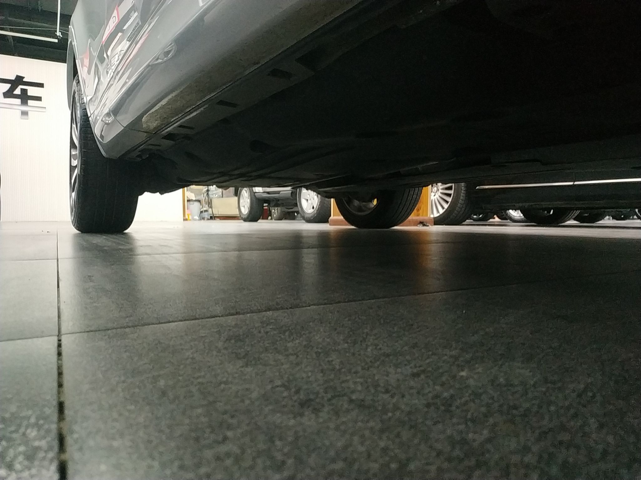 路虎 发现运动版 2021款 249PS R-Dynamic S 性能版