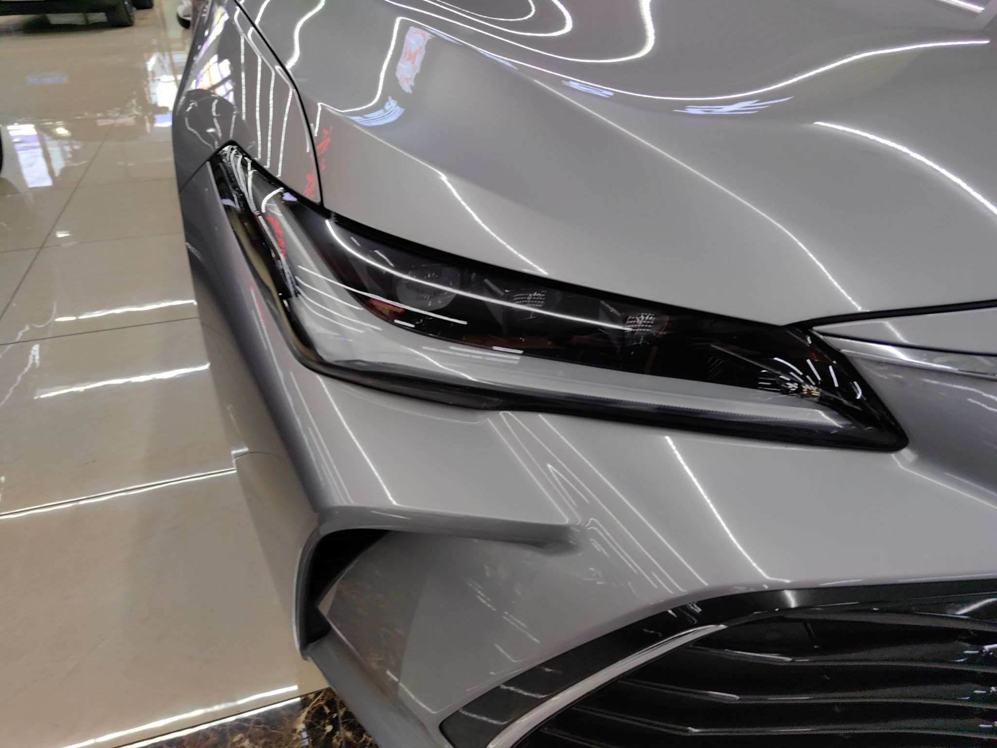 丰田 亚洲龙 2022款 2.0L XLE尊享版