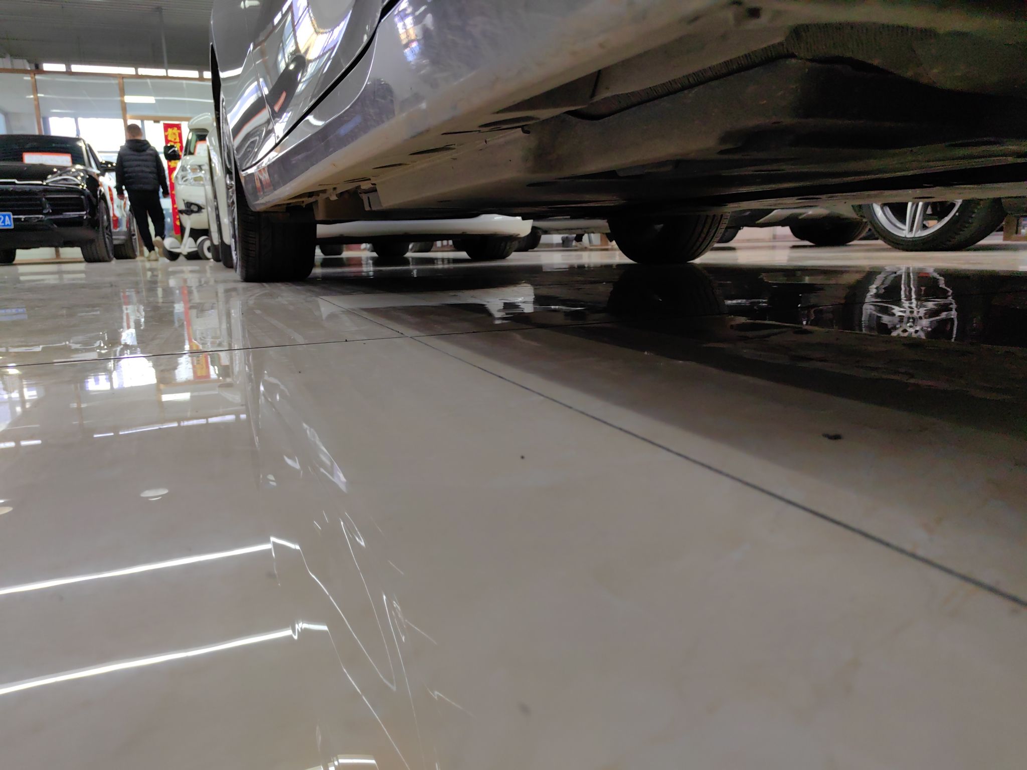 丰田 亚洲龙 2022款 2.0L XLE尊享版