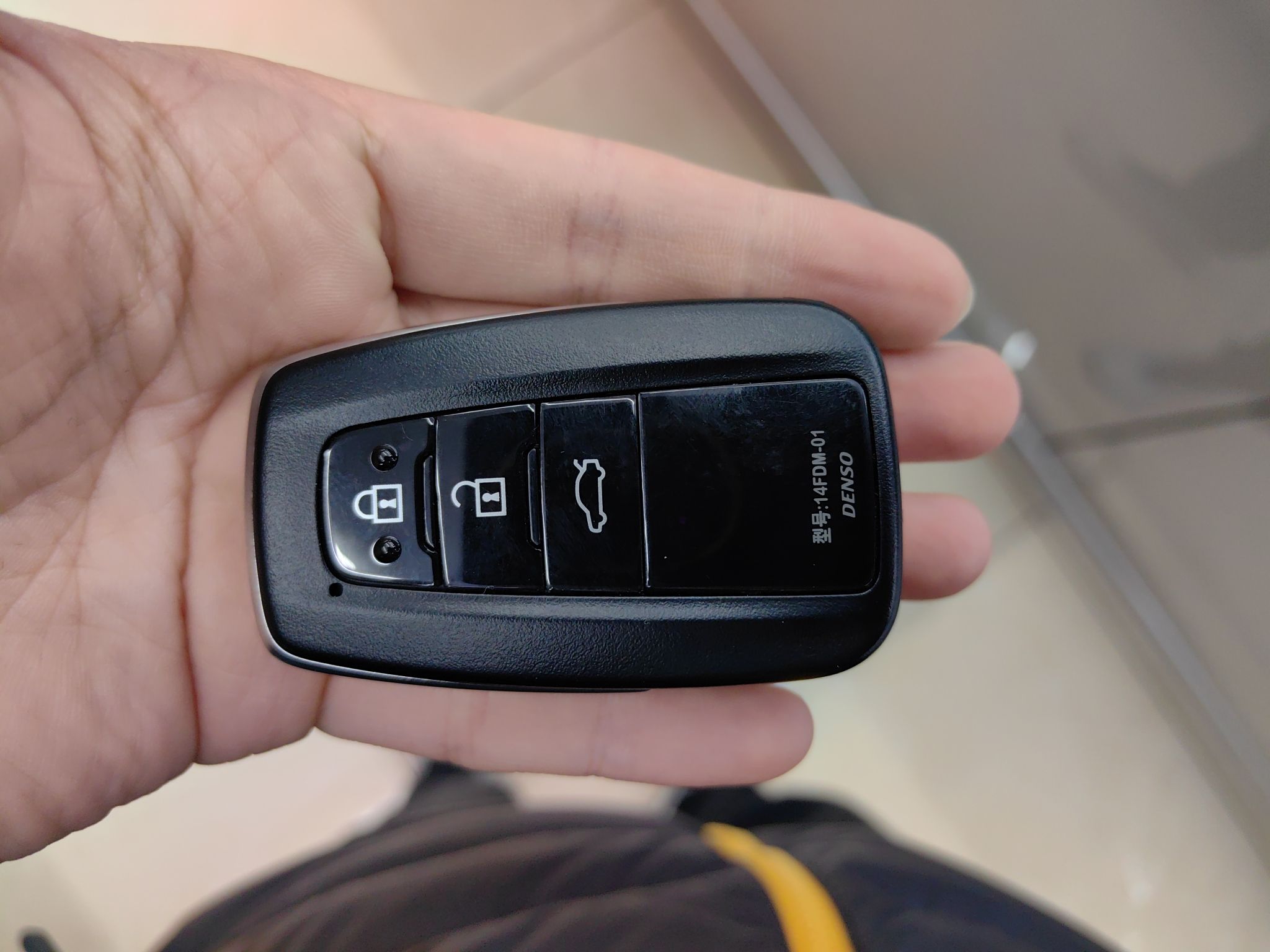 丰田 亚洲龙 2022款 2.0L XLE尊享版