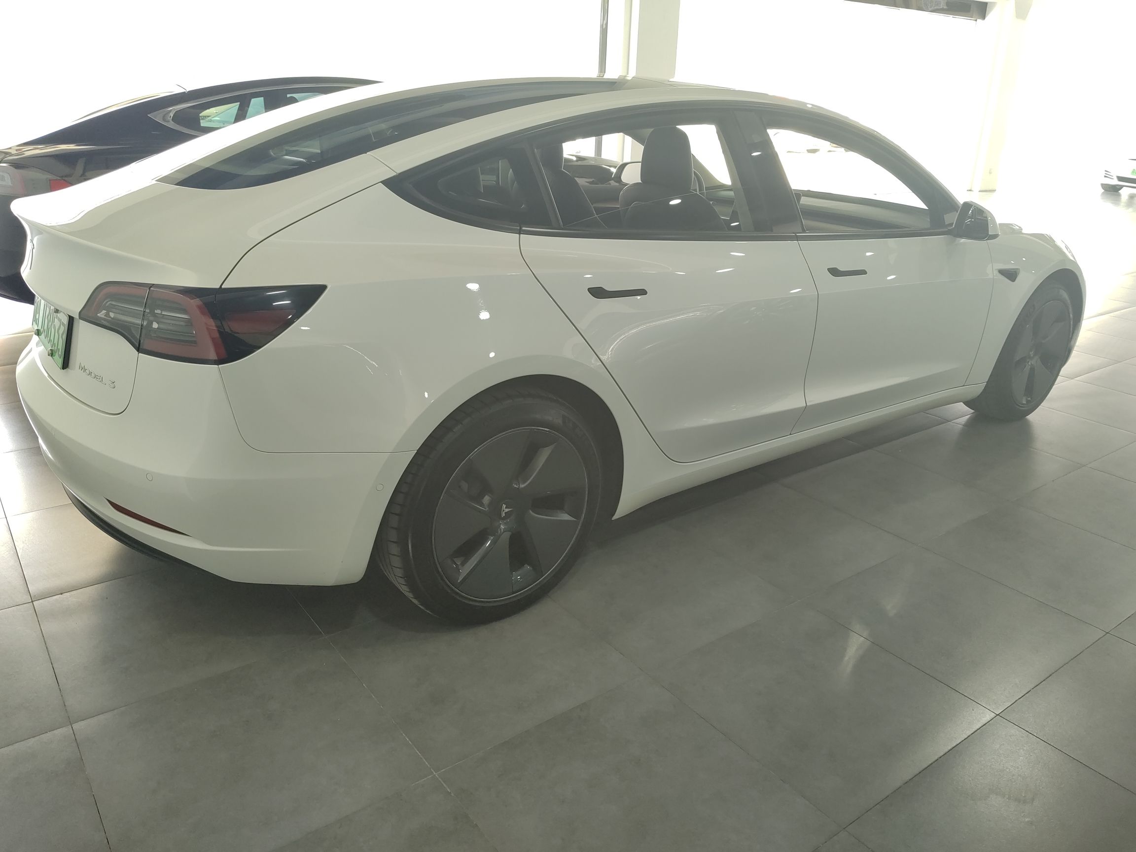 特斯拉 Model 3 2021款 标准续航后驱升级版 3D6