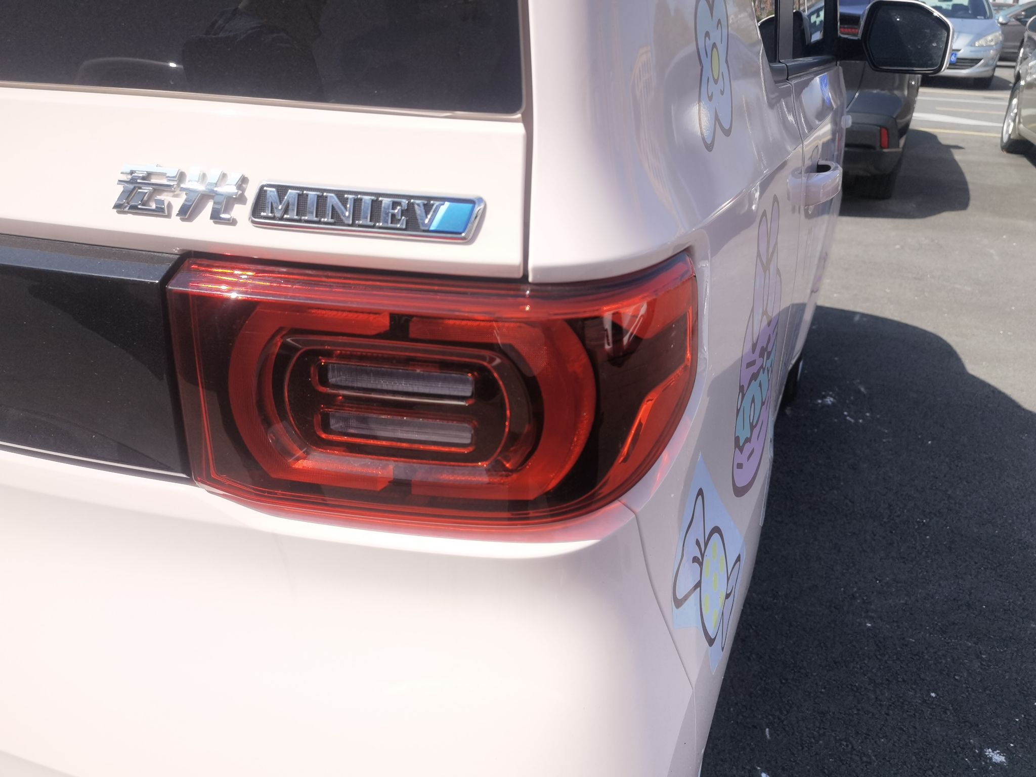 五菱汽车 宏光MINI EV 2022款 马卡龙臻享款 磷酸铁锂