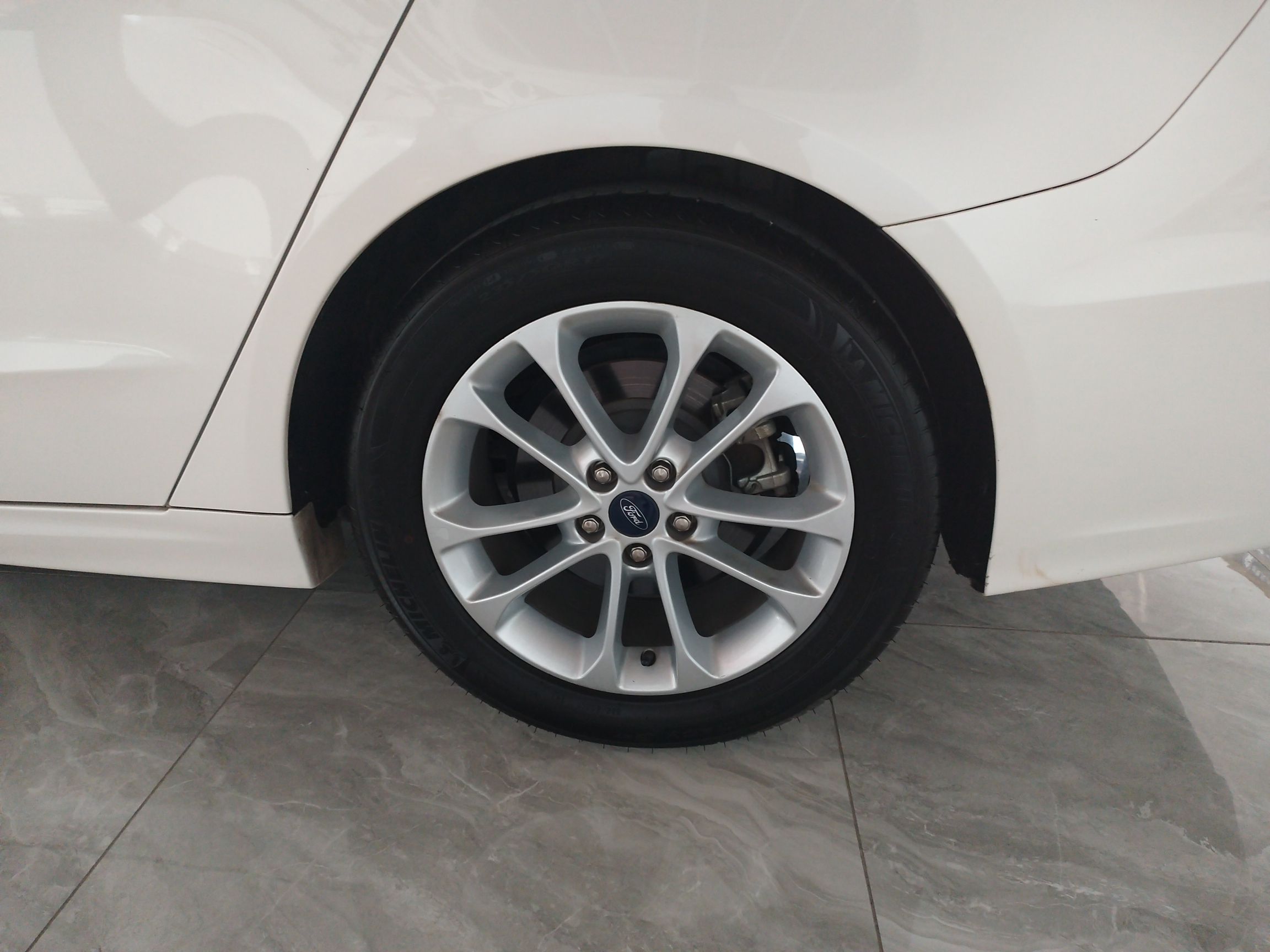 福特 蒙迪欧 2020款 EcoBoost 180 时尚型