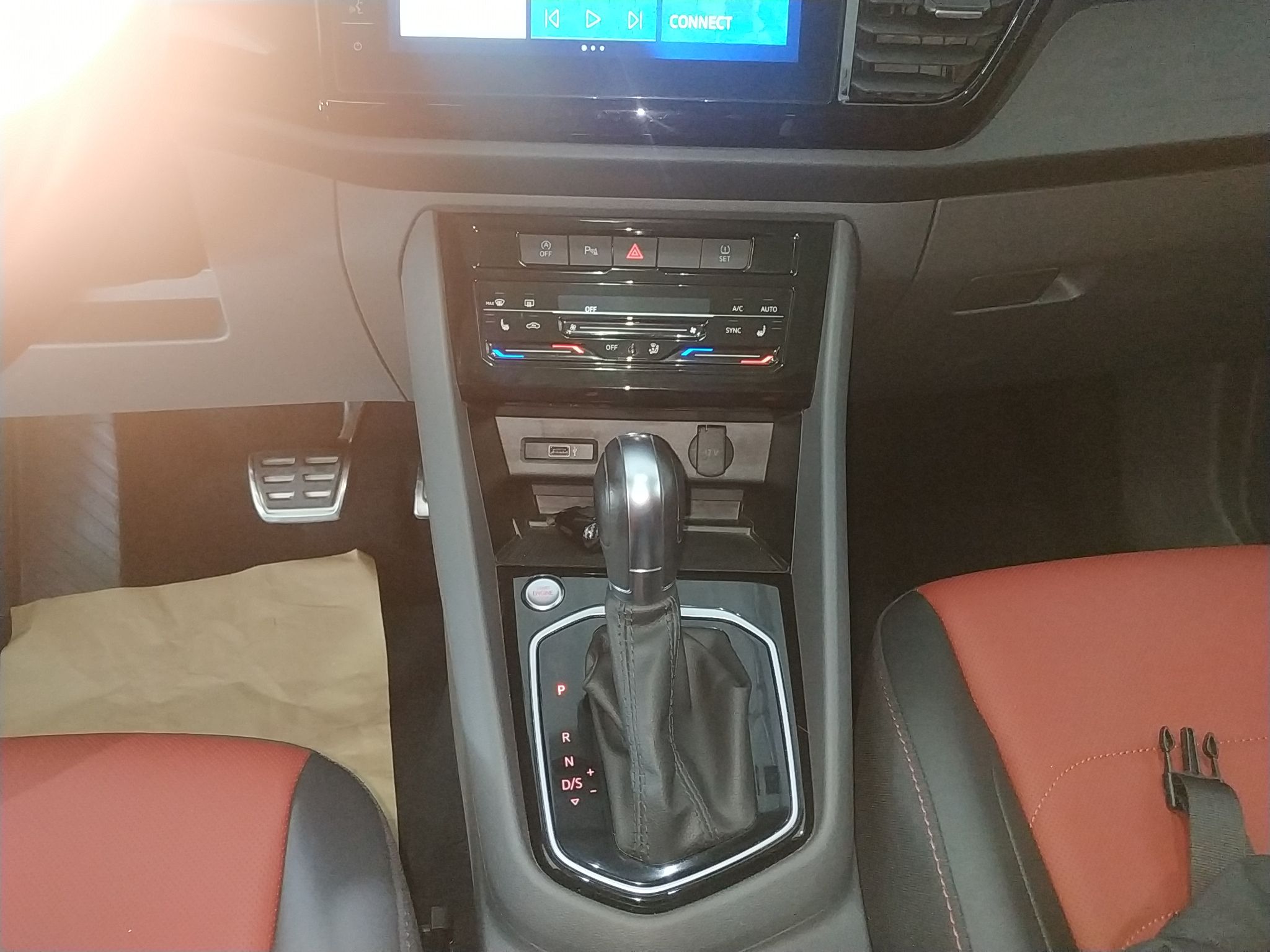 捷达VS7 2020款 1.4T 自动荣耀型