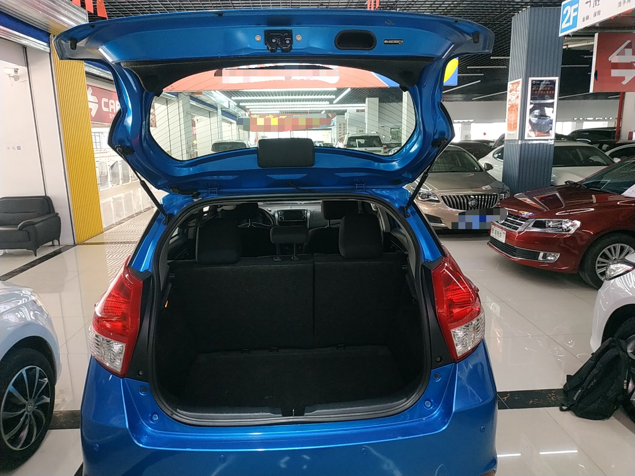 丰田 YARiS L 致炫 2014款 1.3E 自动魅动版