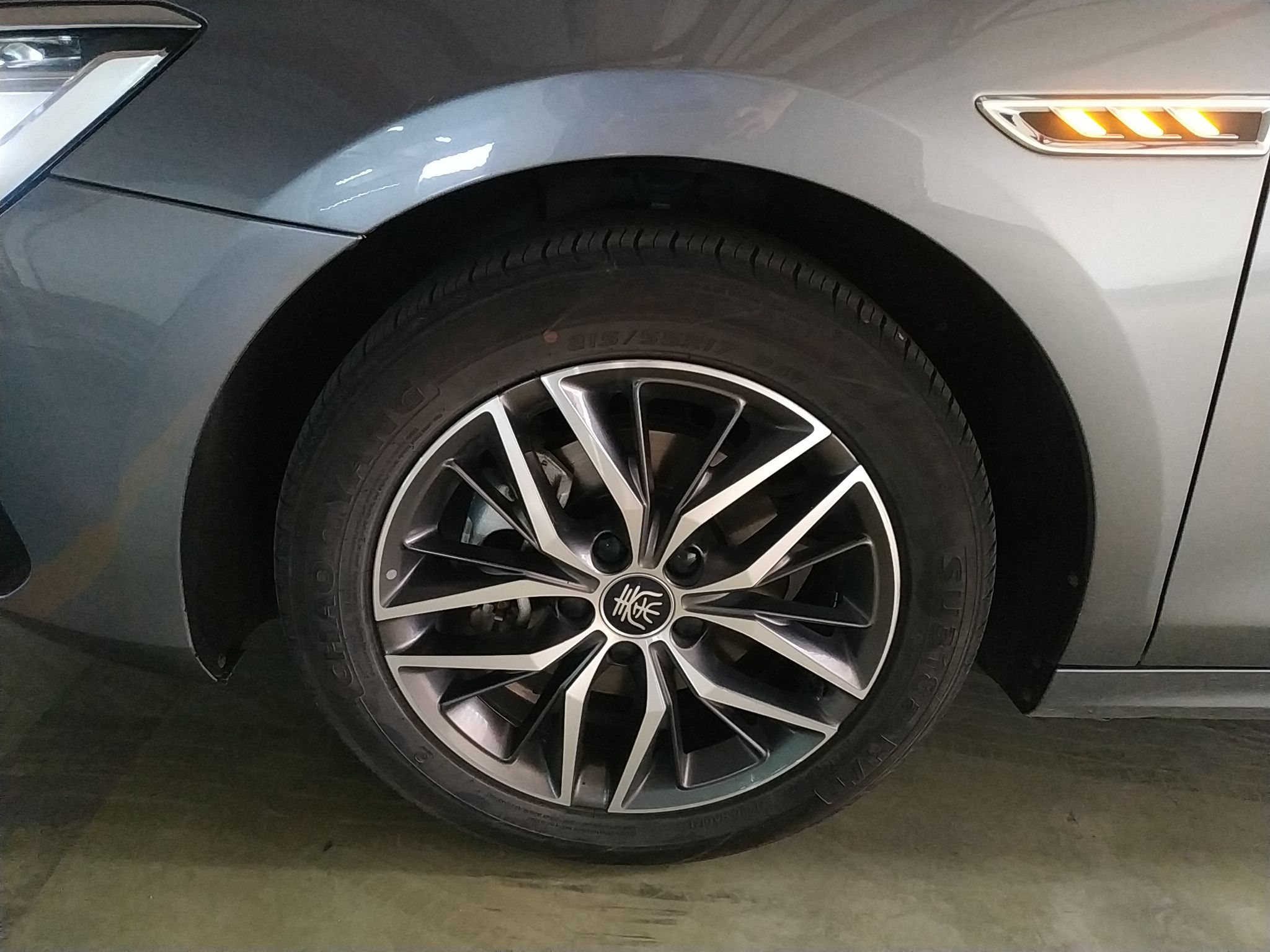 比亚迪 秦PLUS 2021款 EV 500KM 豪华型