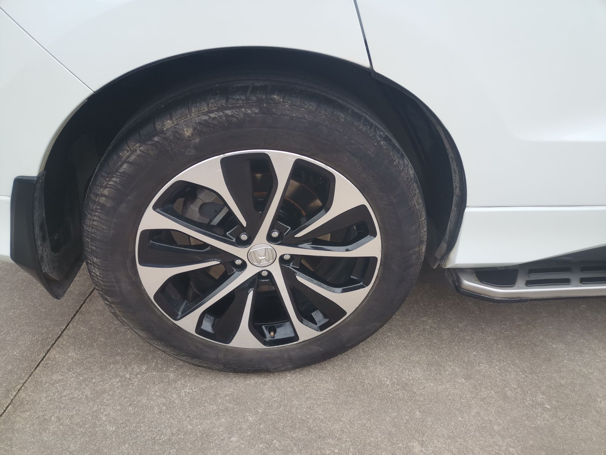 本田 冠道 2017款 240TURBO 两驱尊享版