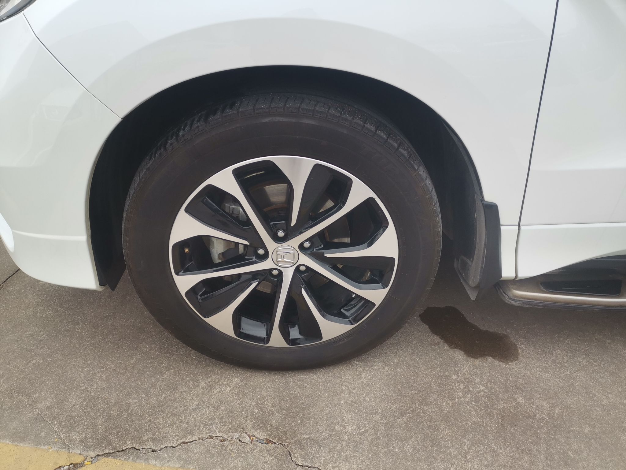 本田 冠道 2017款 240TURBO 两驱尊享版