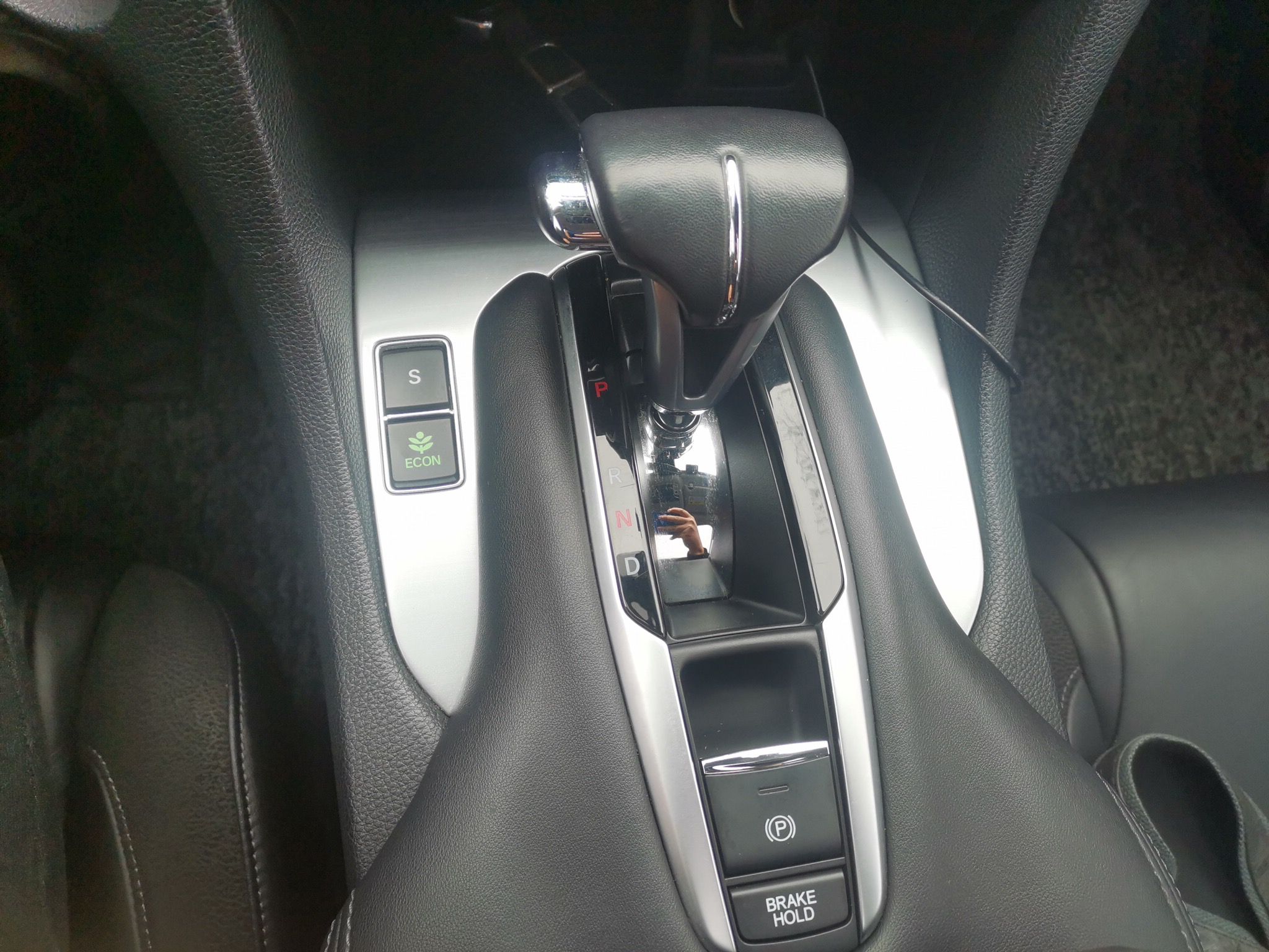 本田 冠道 2017款 240TURBO 两驱尊享版