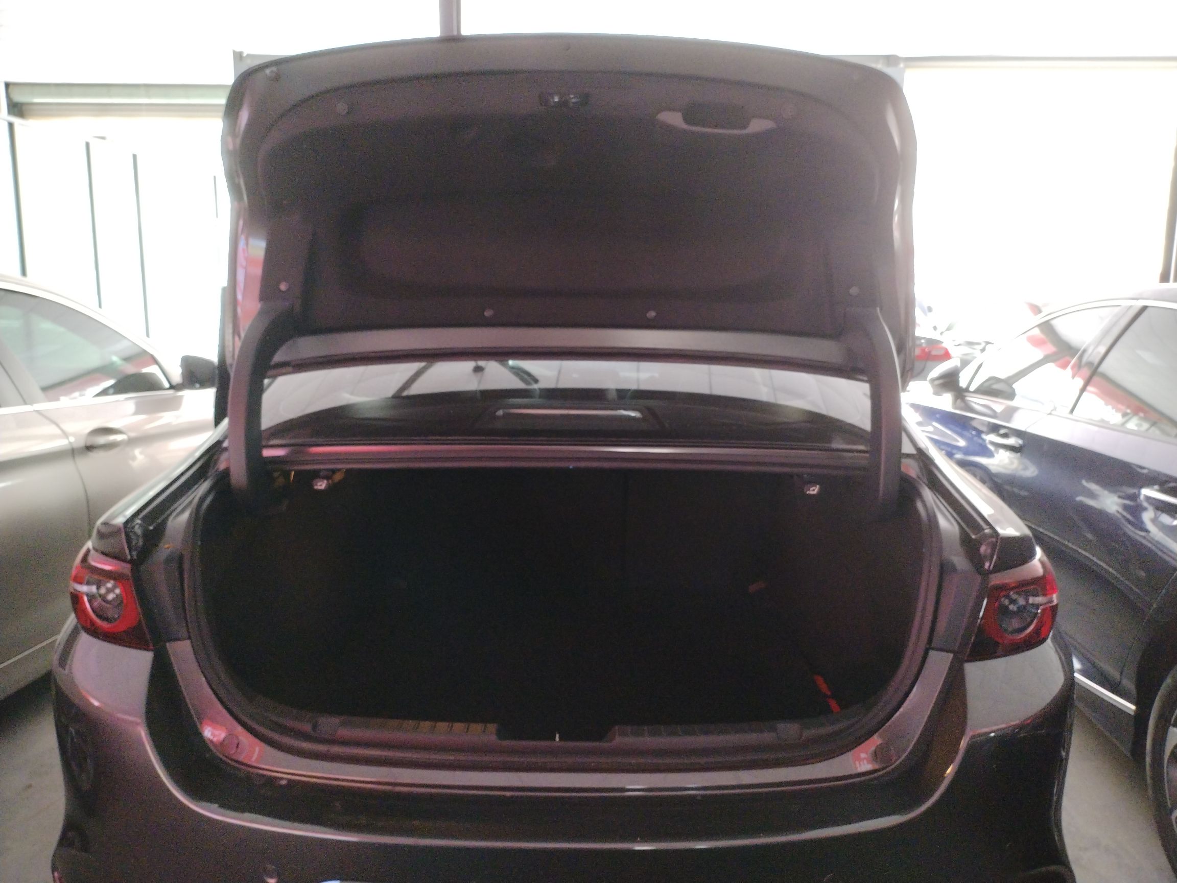 马自达 昂克赛拉 2021款 2.0L 自动质睿版