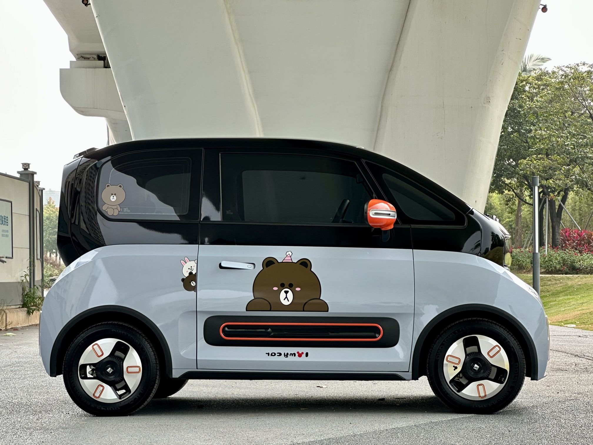 宝骏KiWi EV 2021款 艺术家 三元锂