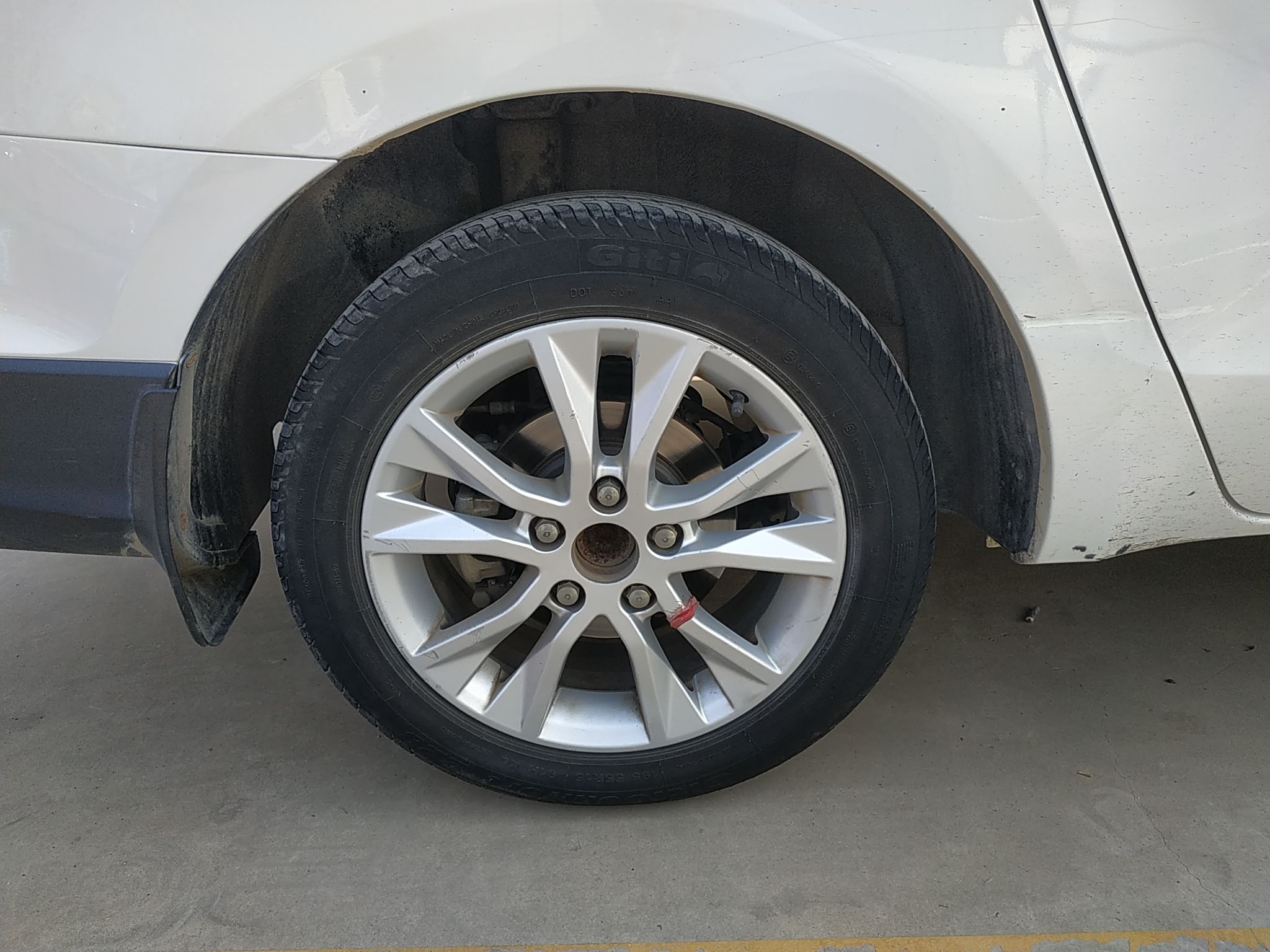 宝骏730 2016款 1.5L 手动标准型 7座