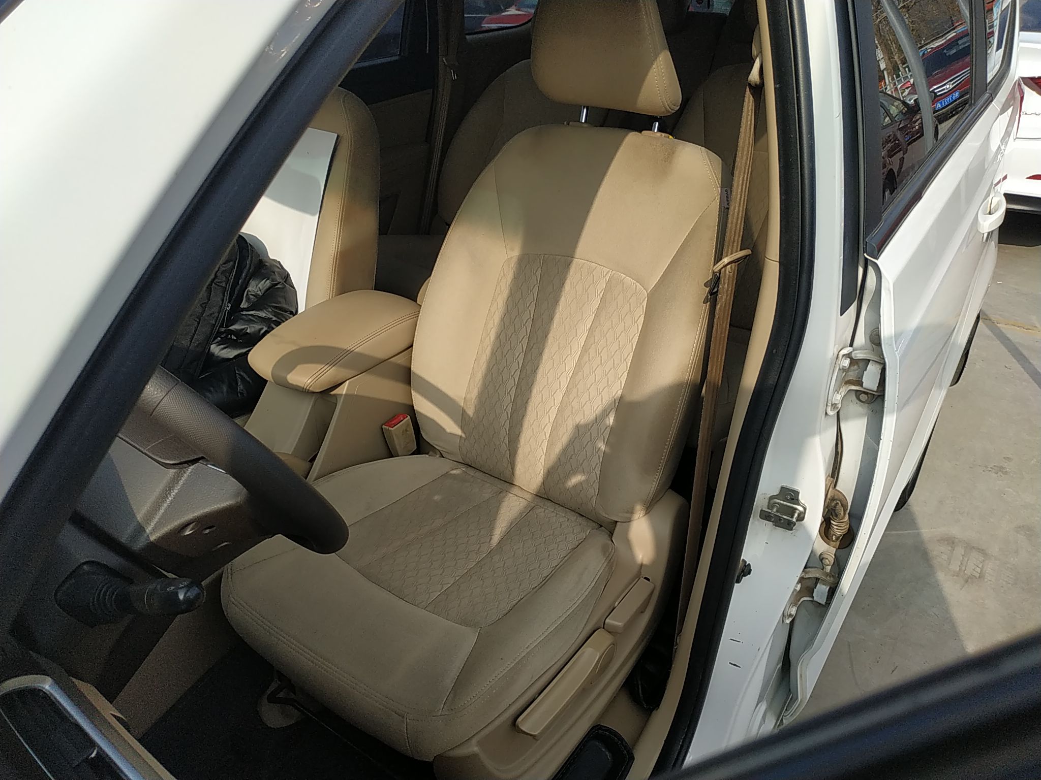 宝骏730 2016款 1.5L 手动标准型 7座