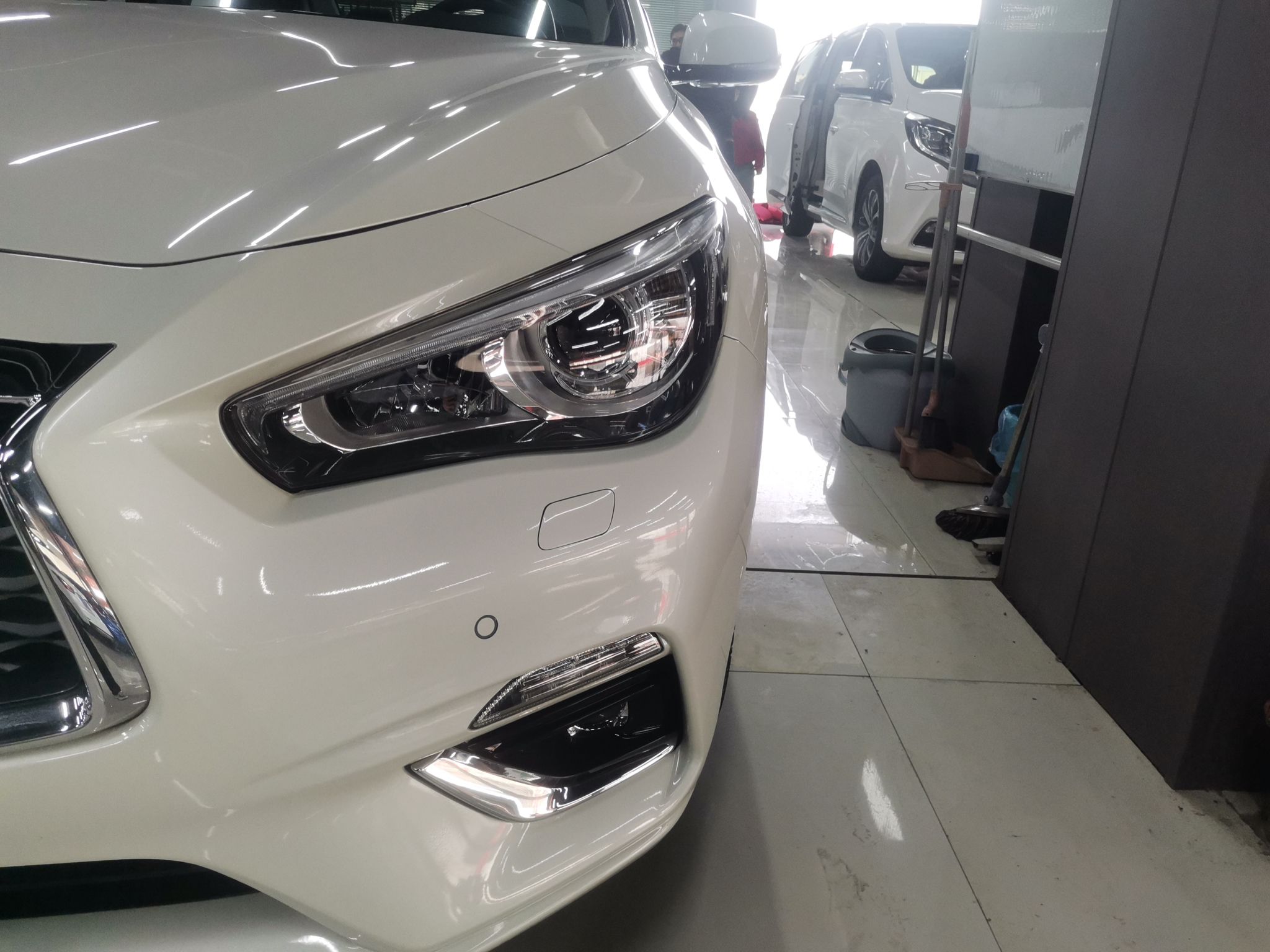 英菲尼迪Q50L 2021款 2.0T 逸享版