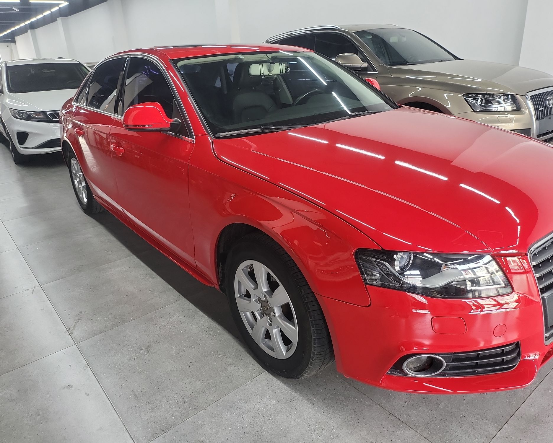 奥迪A4L 2011款 2.0 TFSI 舒适型