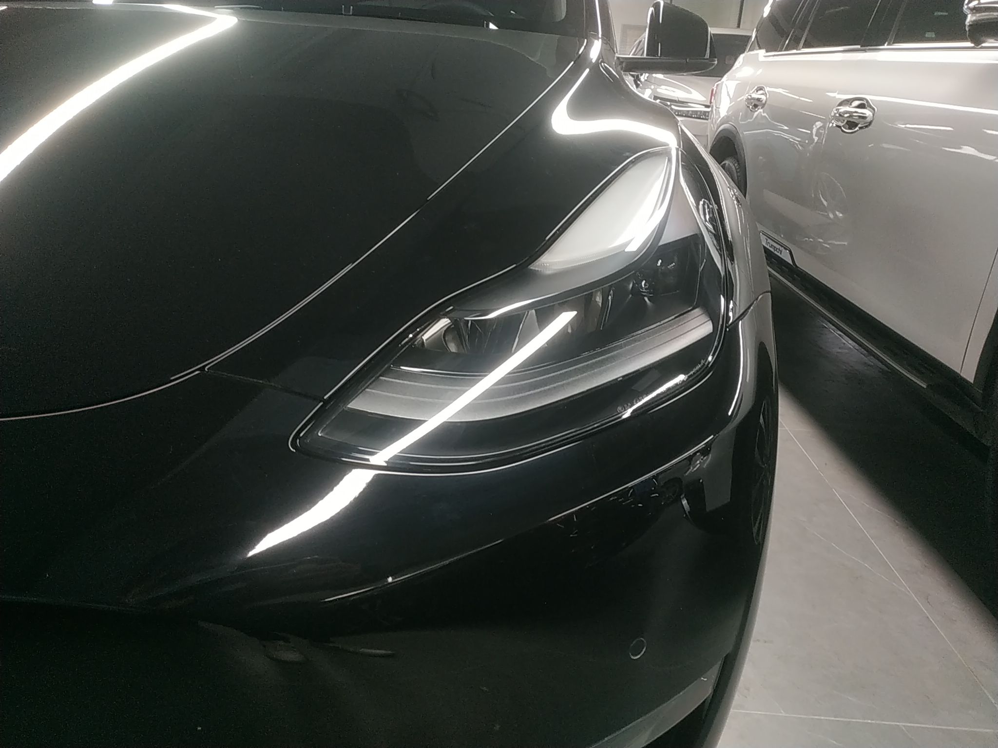 特斯拉 Model Y 2021款 长续航全轮驱动版 3D7