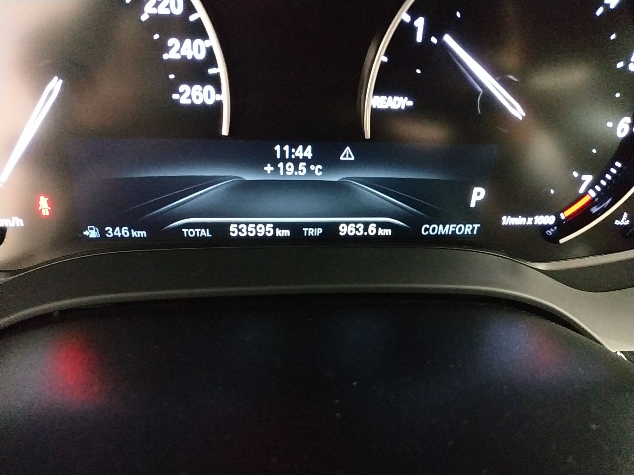 宝马5系 2018款 528Li 上市特别版