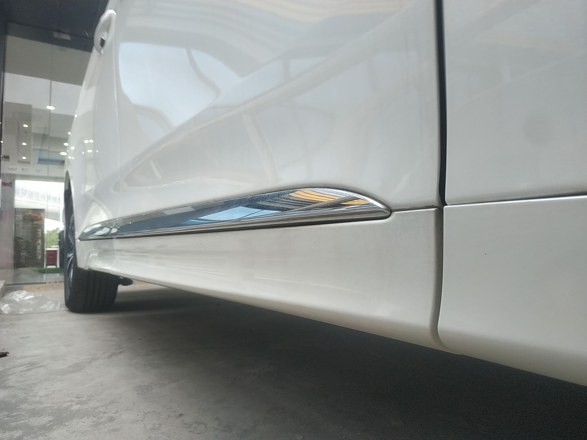 广汽传祺 传祺M8 2023款 领秀系列 390T 尊享版