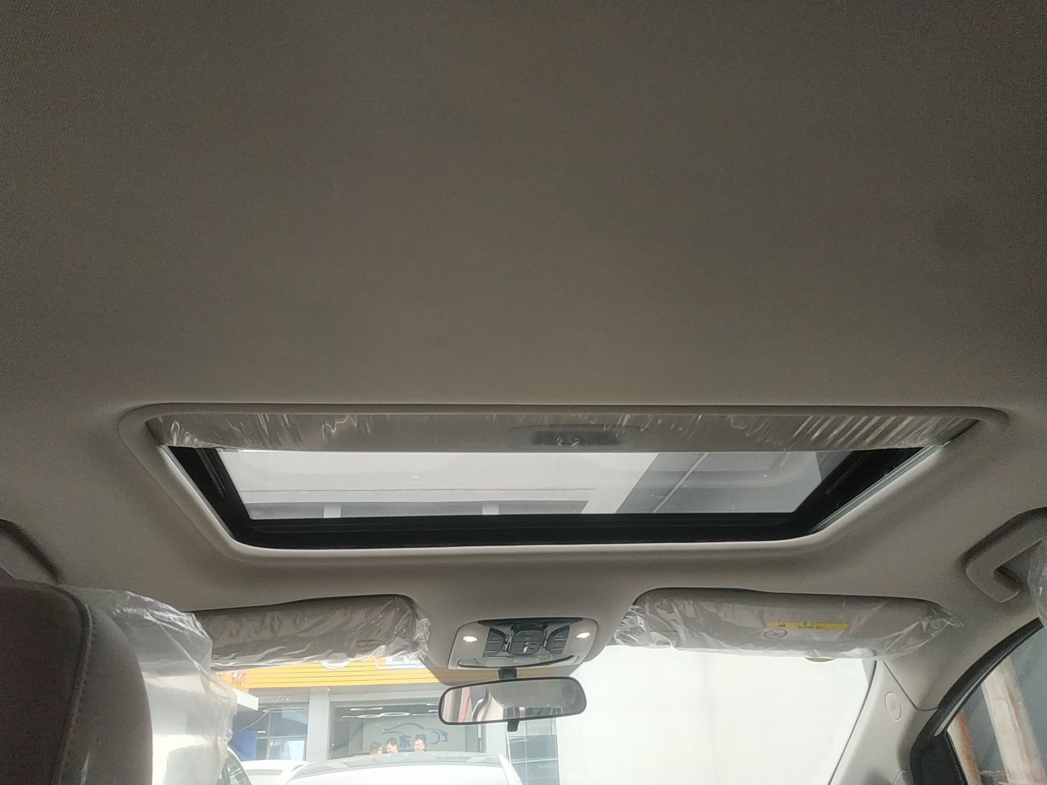 广汽传祺 传祺M8 2023款 领秀系列 390T 尊享版