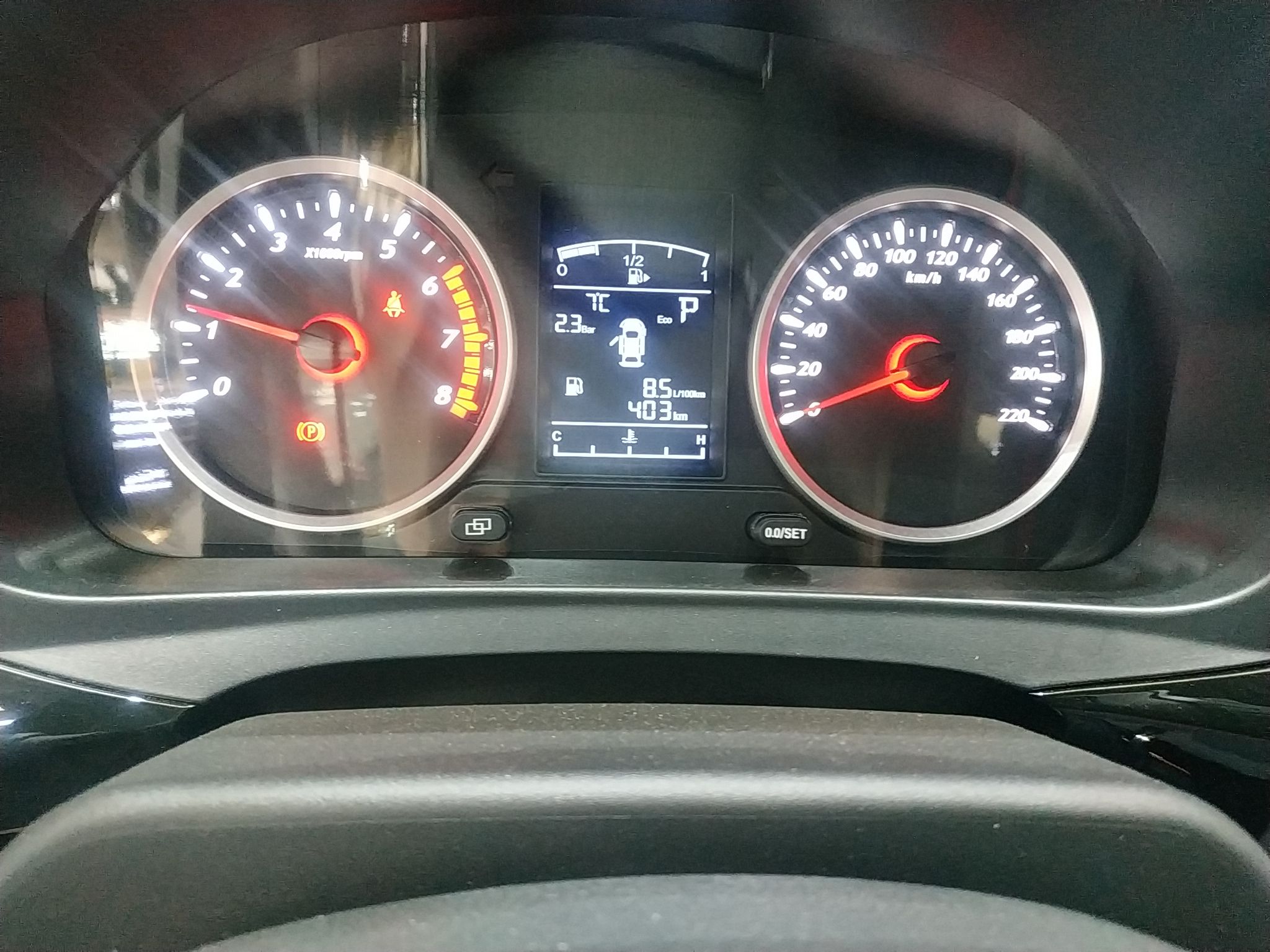 东风风行 风行T5 2021款 1.5T 自动舒适型