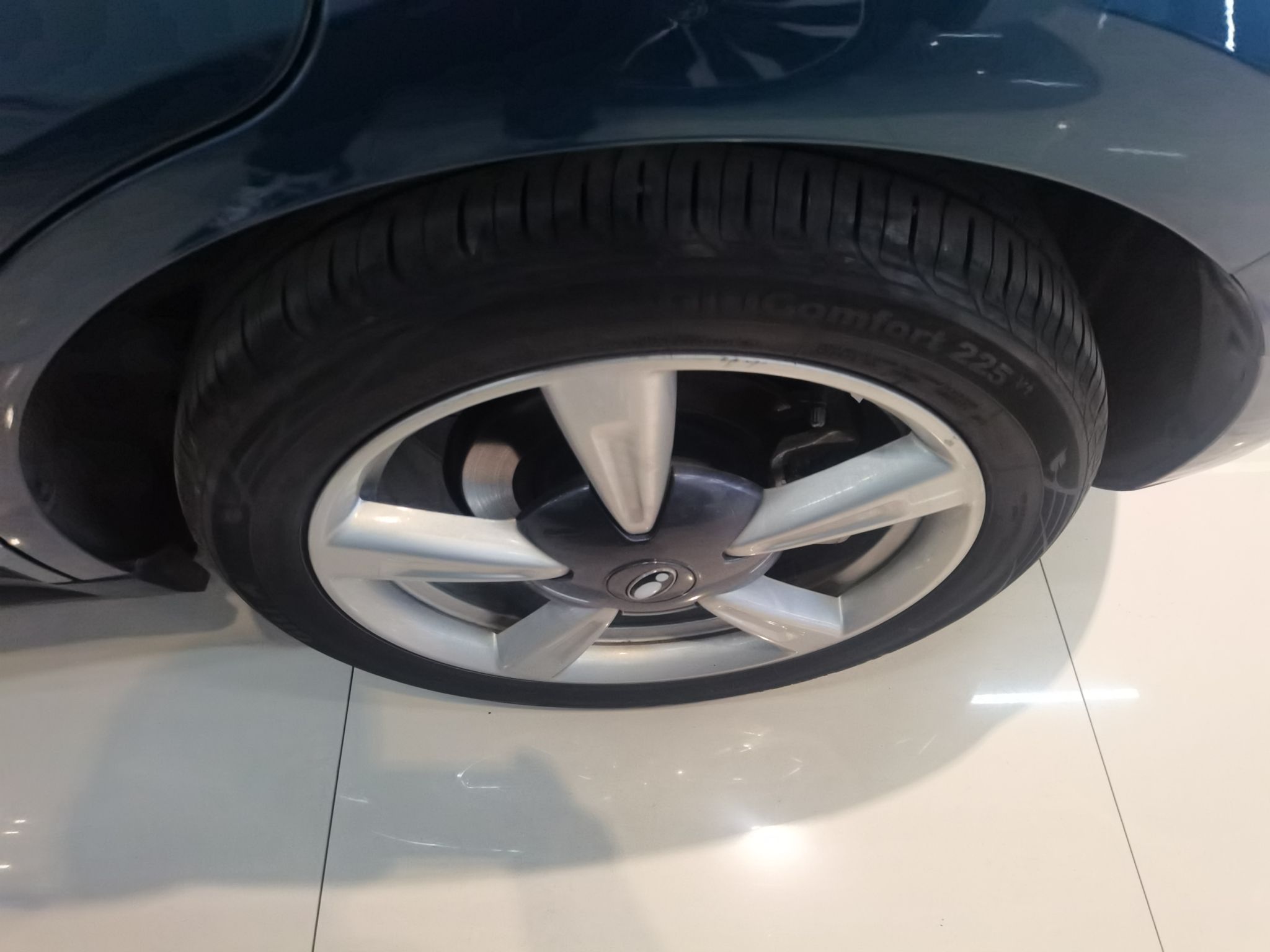 欧拉好猫 2021款 400km标准续航 雅典娜版 三元锂