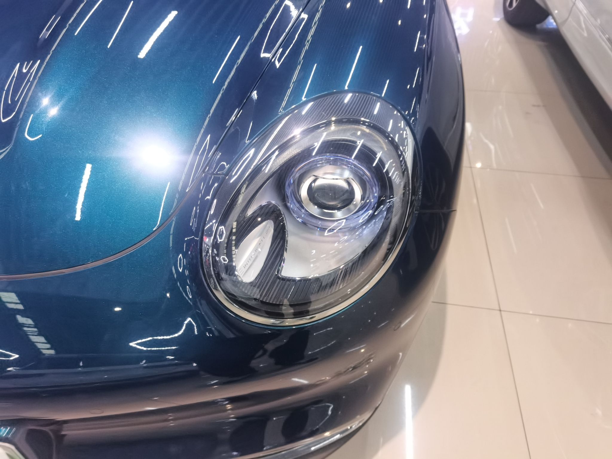 欧拉好猫 2021款 400km标准续航 雅典娜版 三元锂