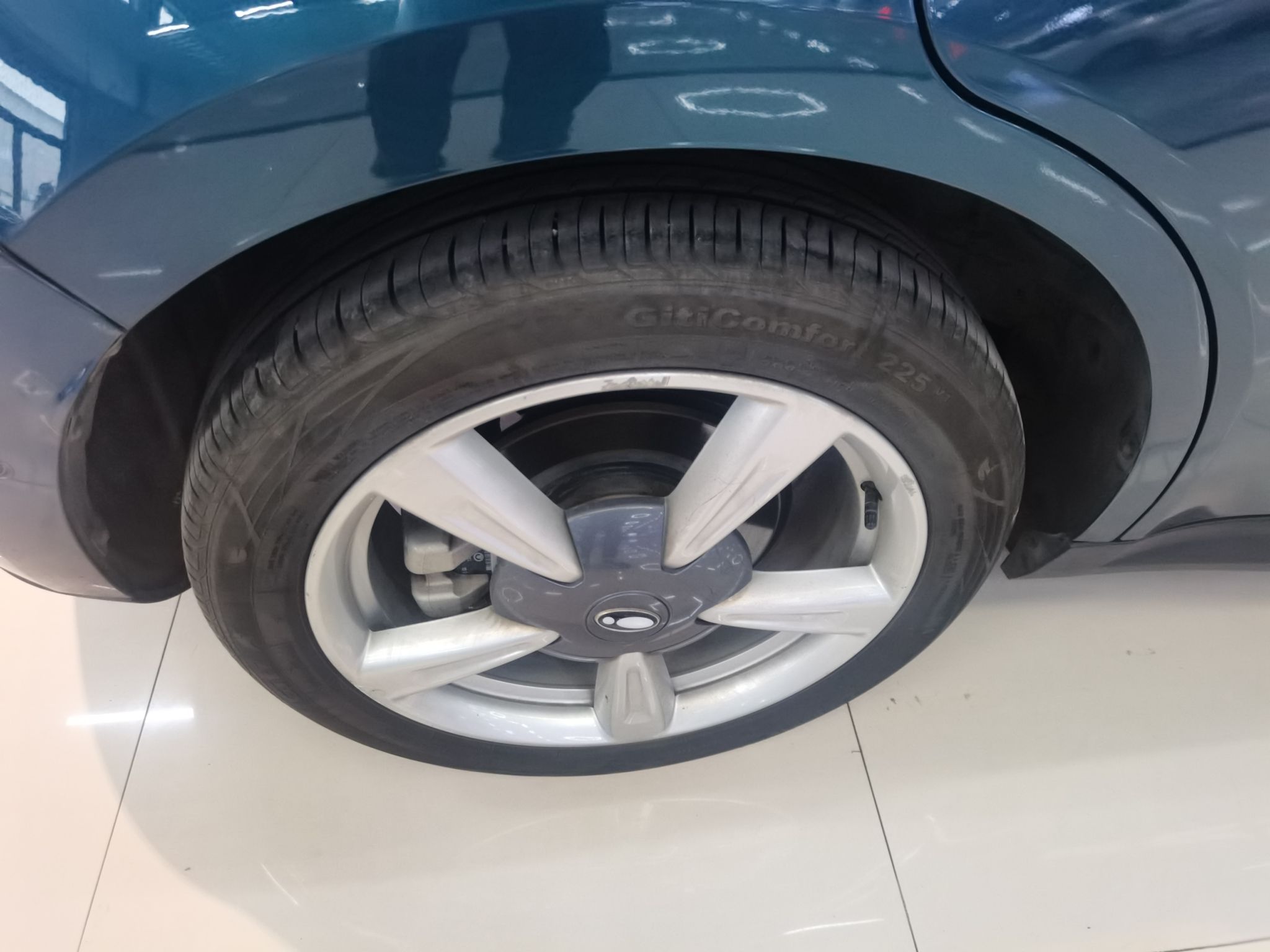 欧拉好猫 2021款 400km标准续航 雅典娜版 三元锂