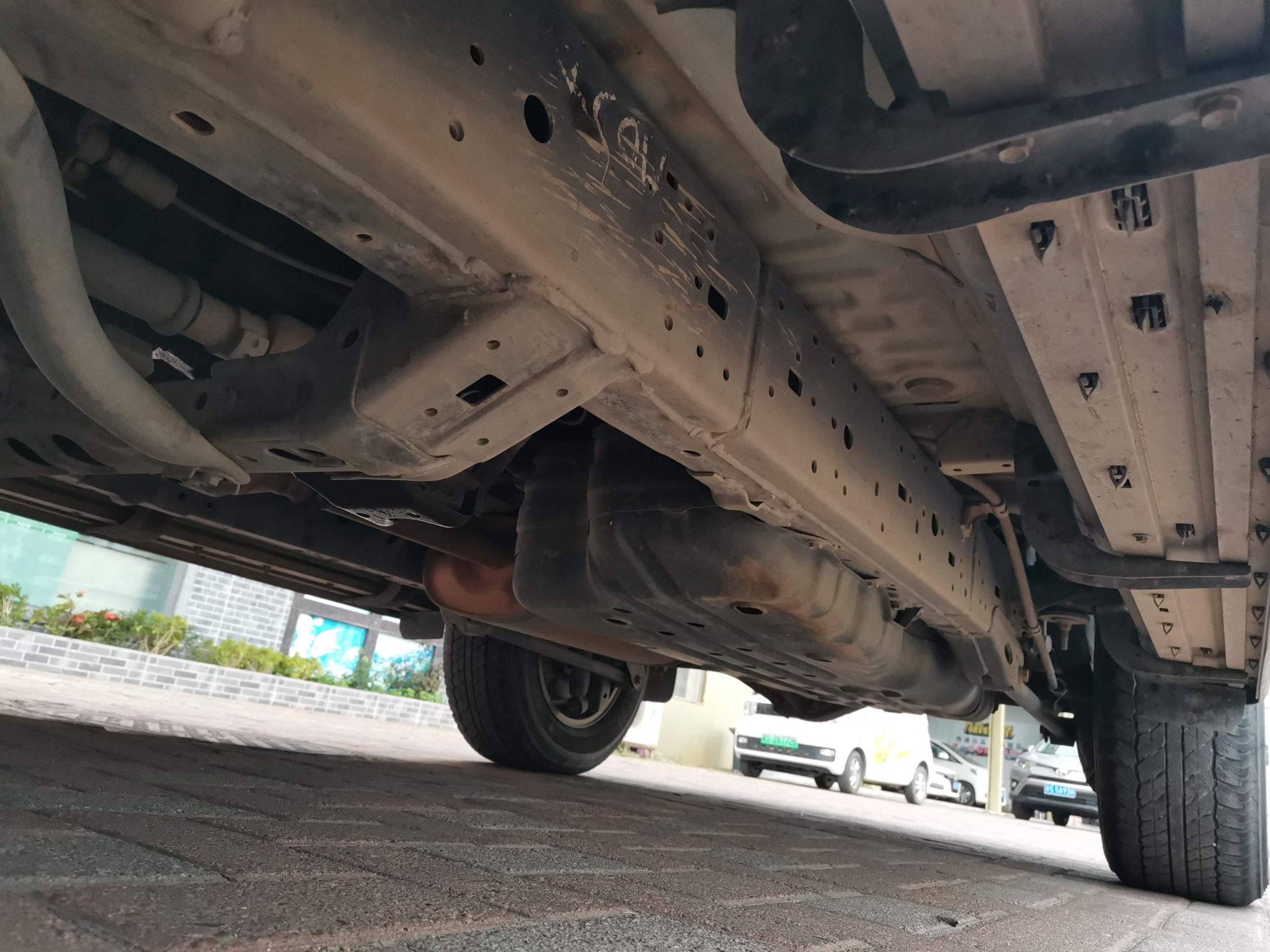 丰田 普拉多 2016款 2.7L 自动标准版