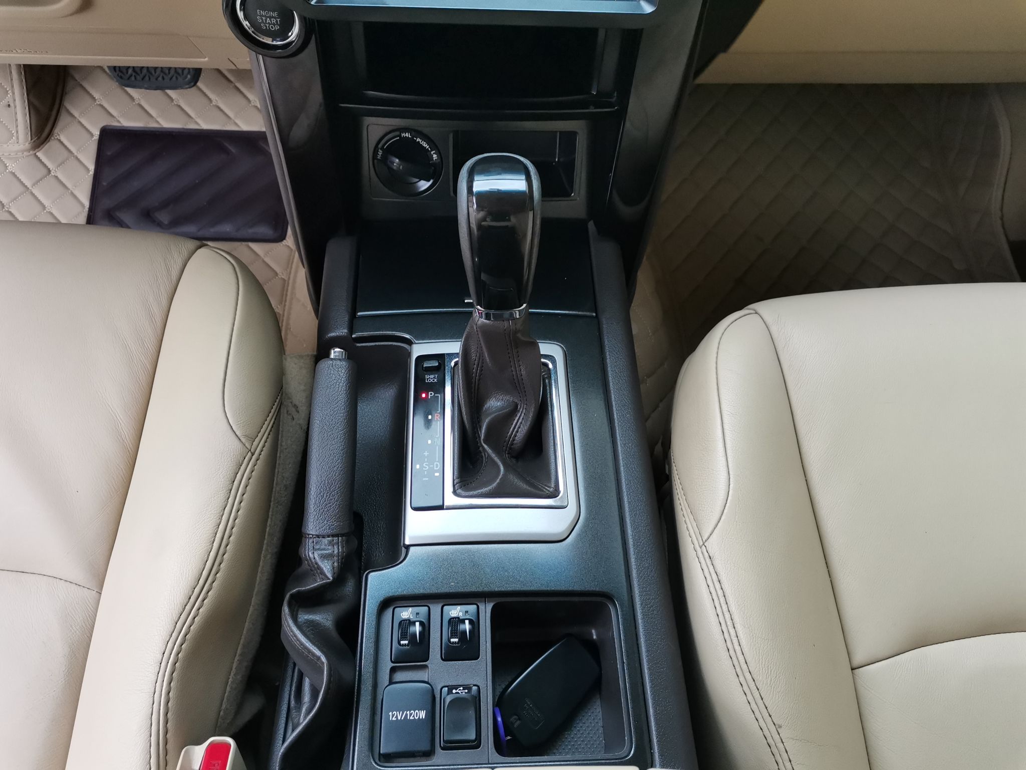 丰田 普拉多 2016款 2.7L 自动标准版