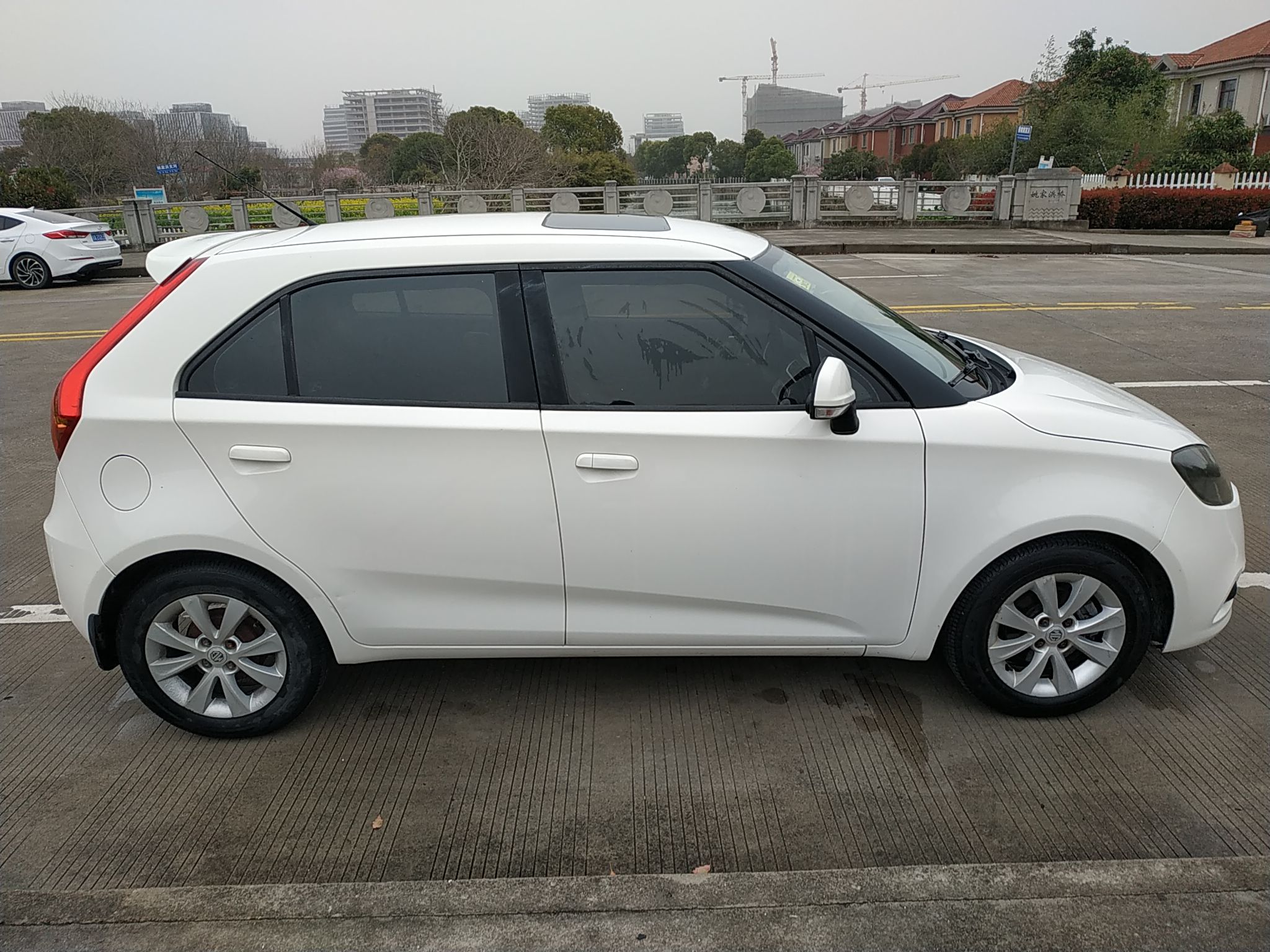 名爵 MG3 2013款 1.5L AMT精英版