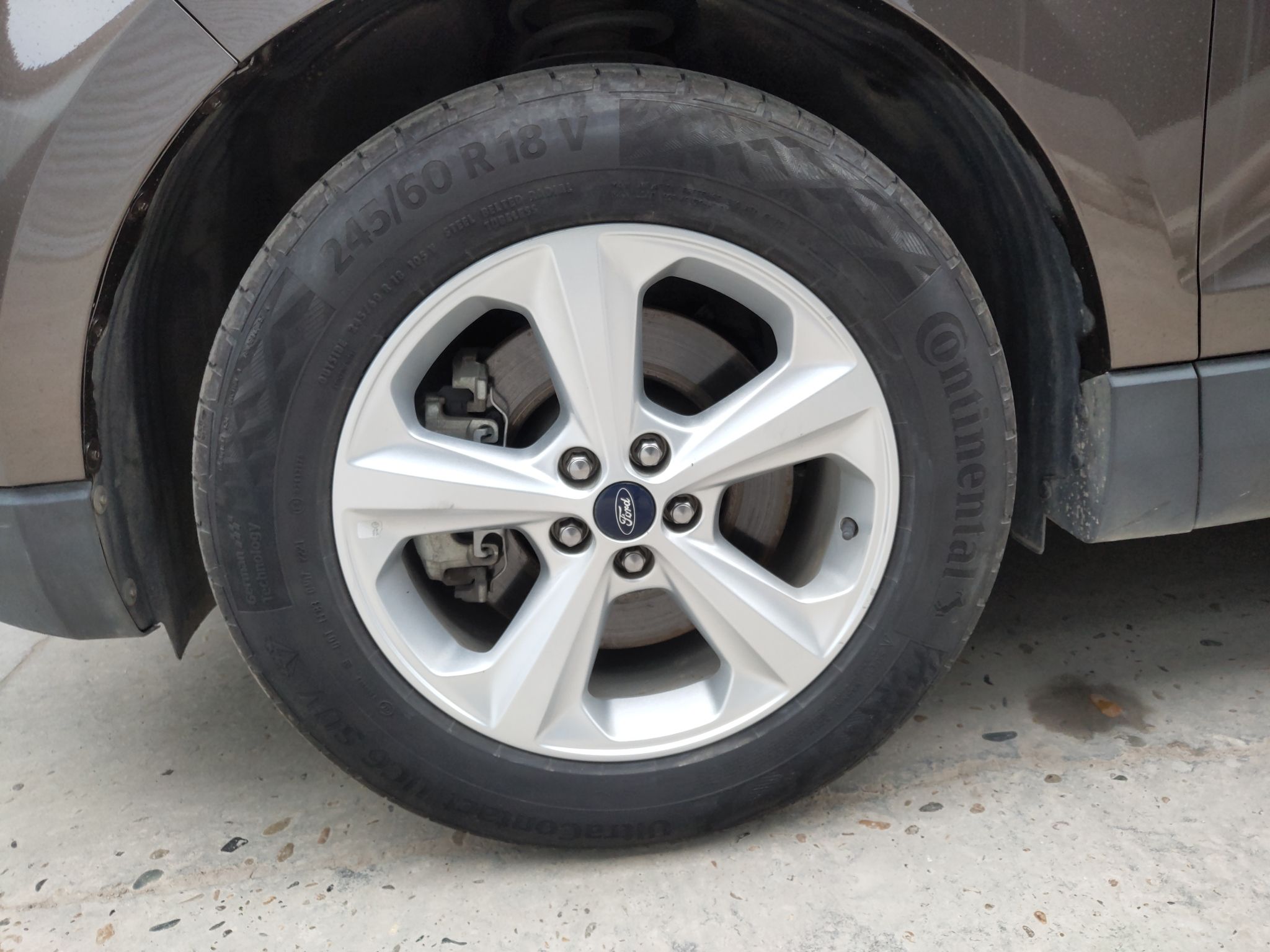 福特 锐界 2016款 EcoBoost 245 两驱精锐型 5座车身外观35