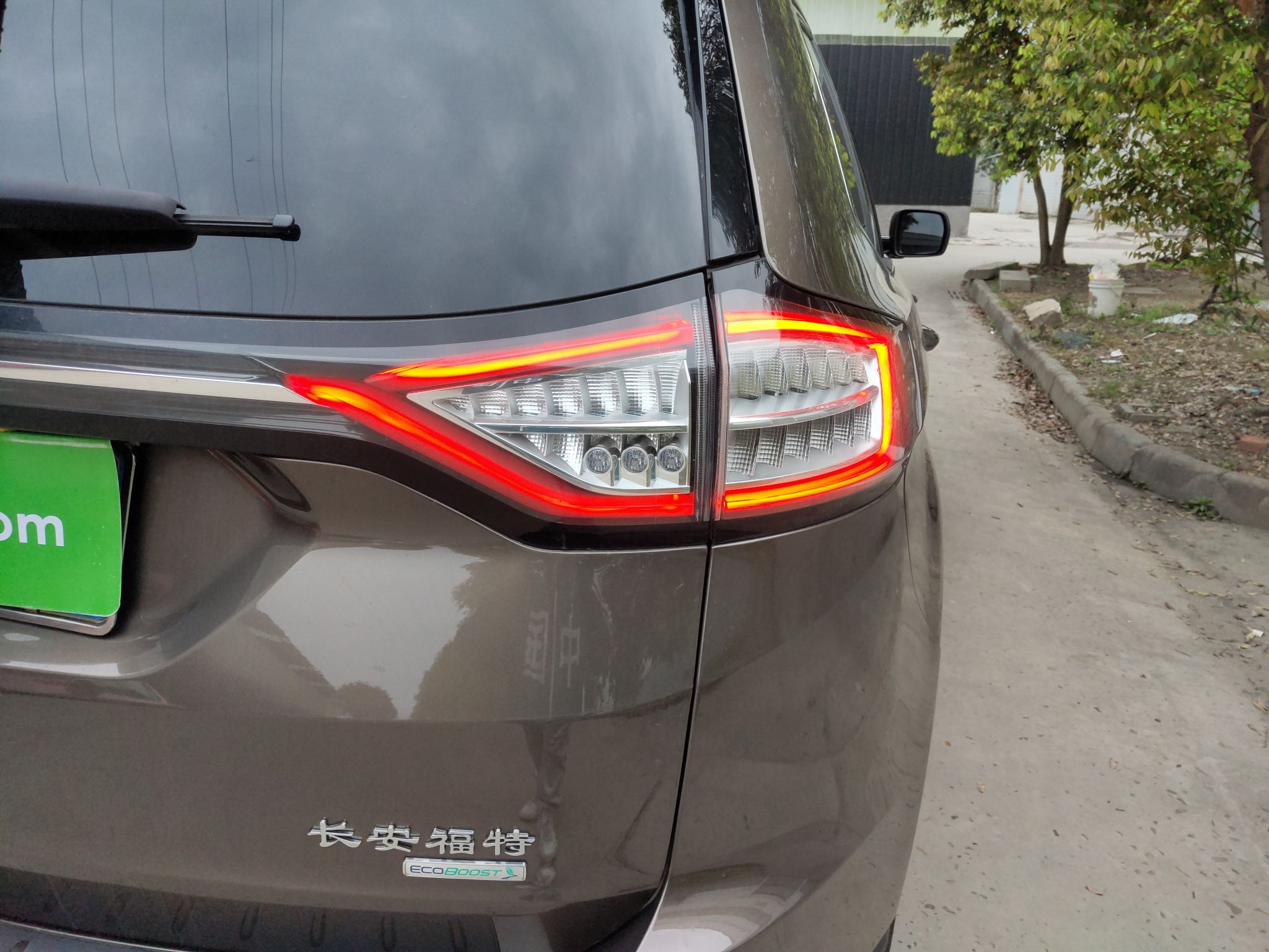 福特 锐界 2016款 EcoBoost 245 两驱精锐型 5座车身外观9