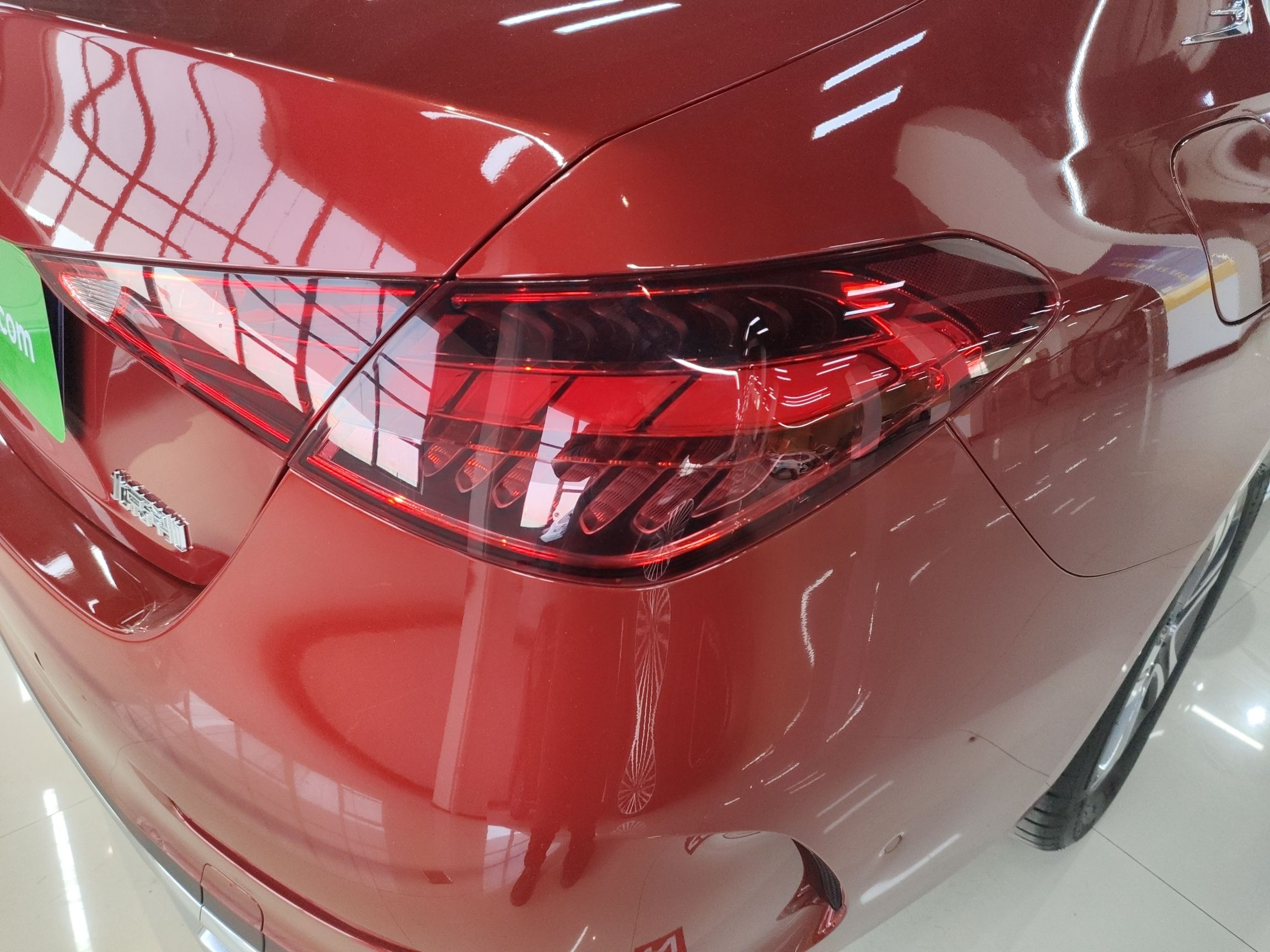 奔驰C级 2022款 C 200 L 运动版