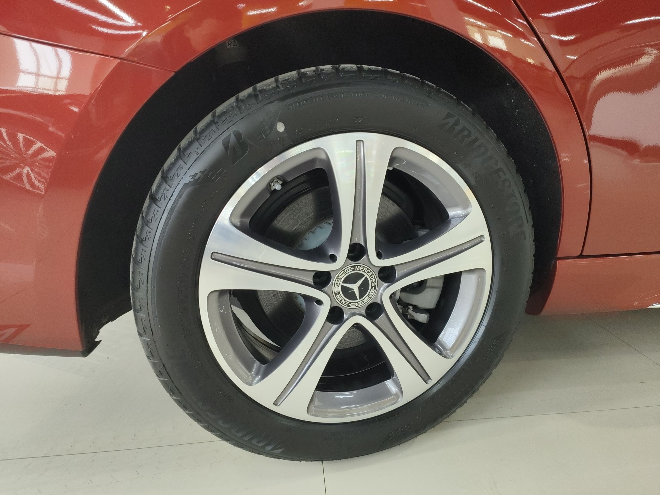 奔驰C级 2022款 C 200 L 运动版