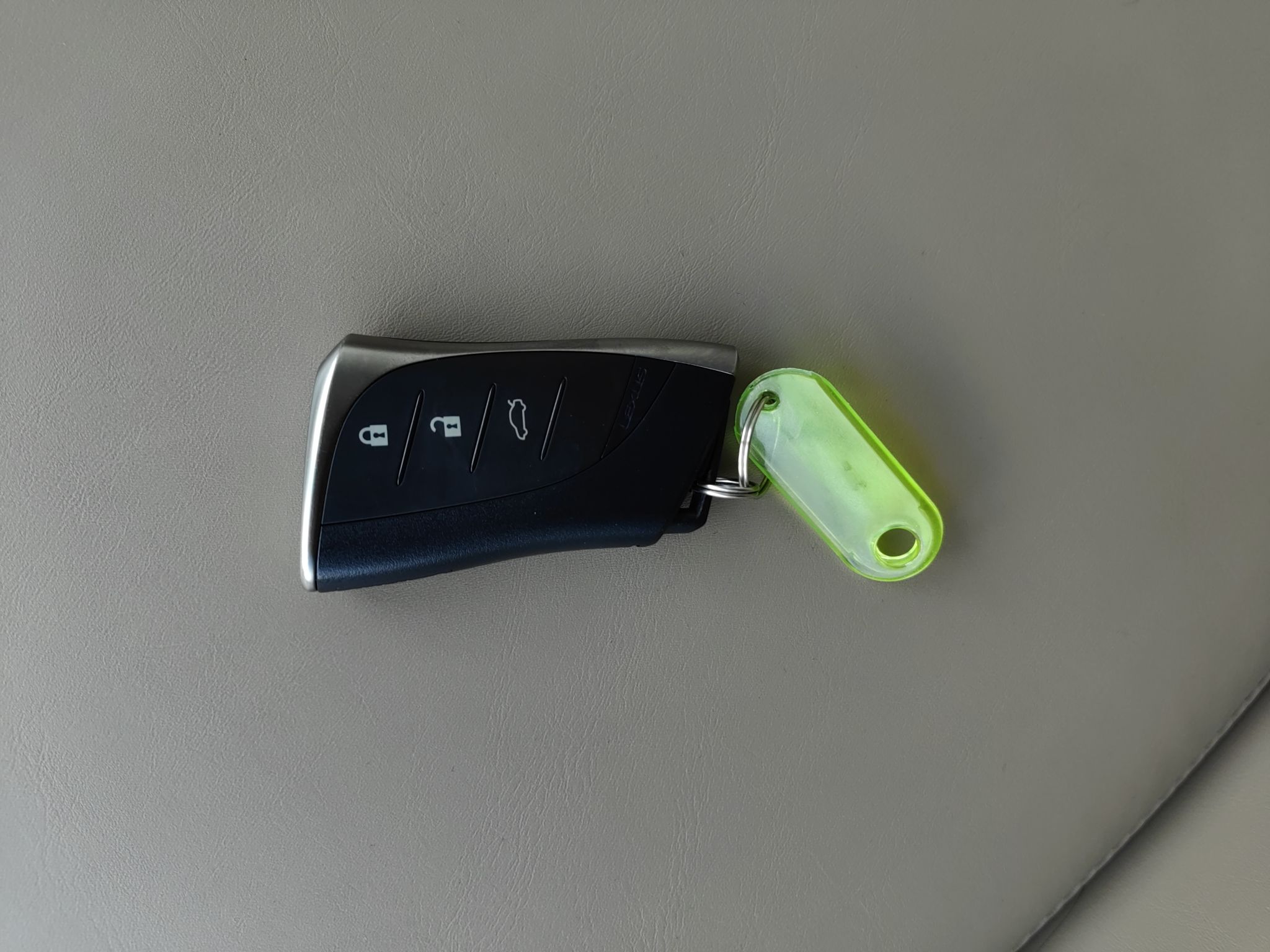 雷克萨斯ES 2018款 200 卓越版 国V