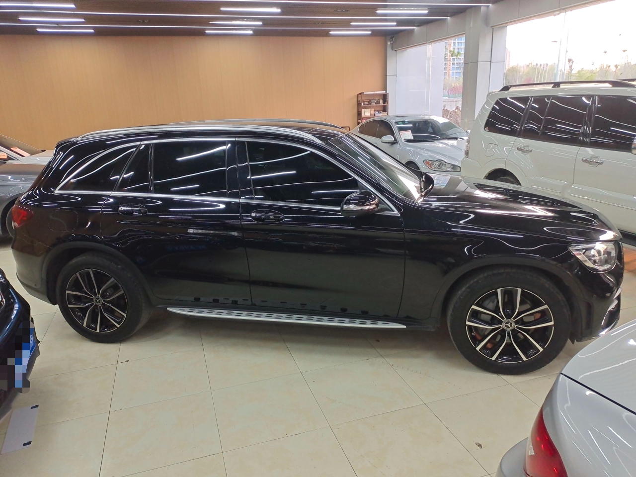 奔驰GLC级 2020款 改款 GLC 300 L 4MATIC 动感型