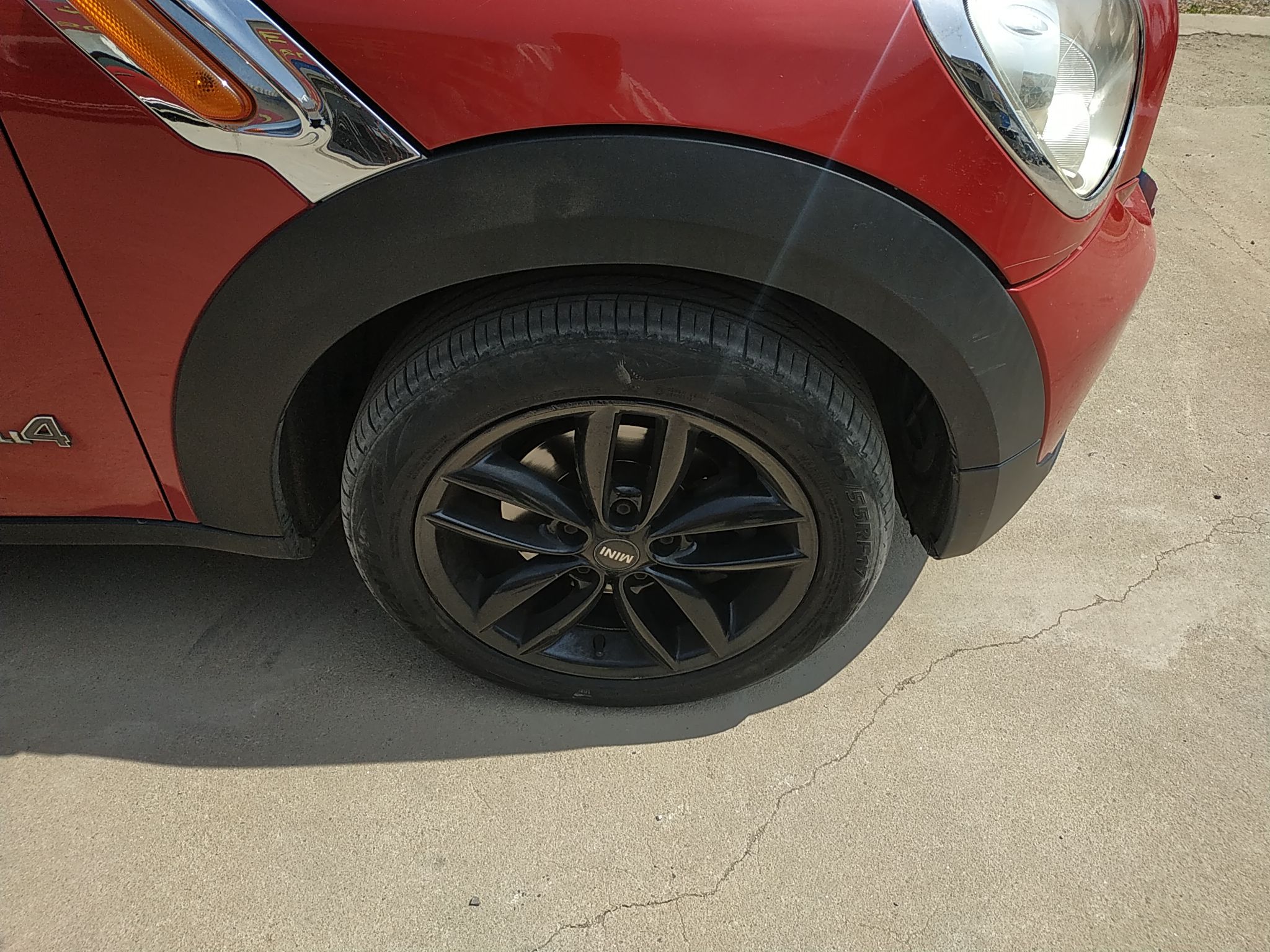 MINI Countryman 2013款 1.6T COOPER ALL4 Fun车身外观10