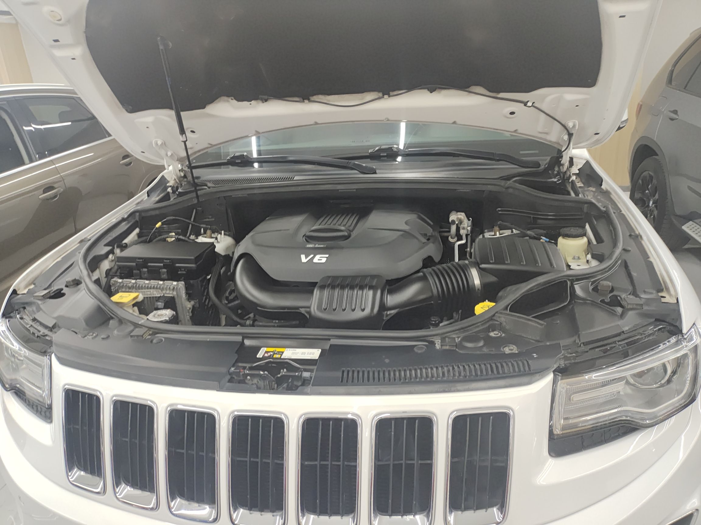 Jeep 大切诺基 2014款 3.6L 精英导航版(进口)