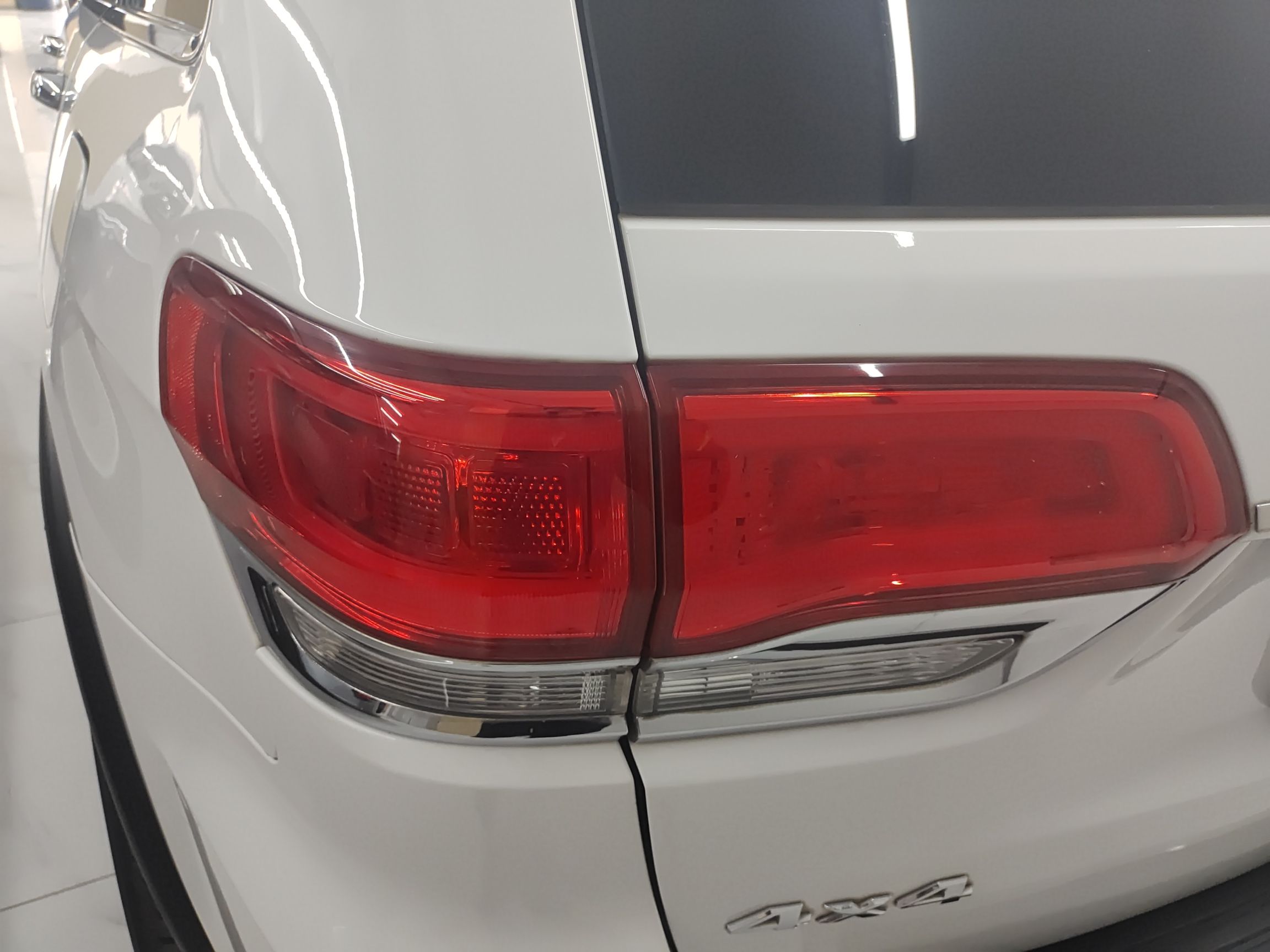 Jeep 大切诺基 2014款 3.6L 精英导航版(进口)