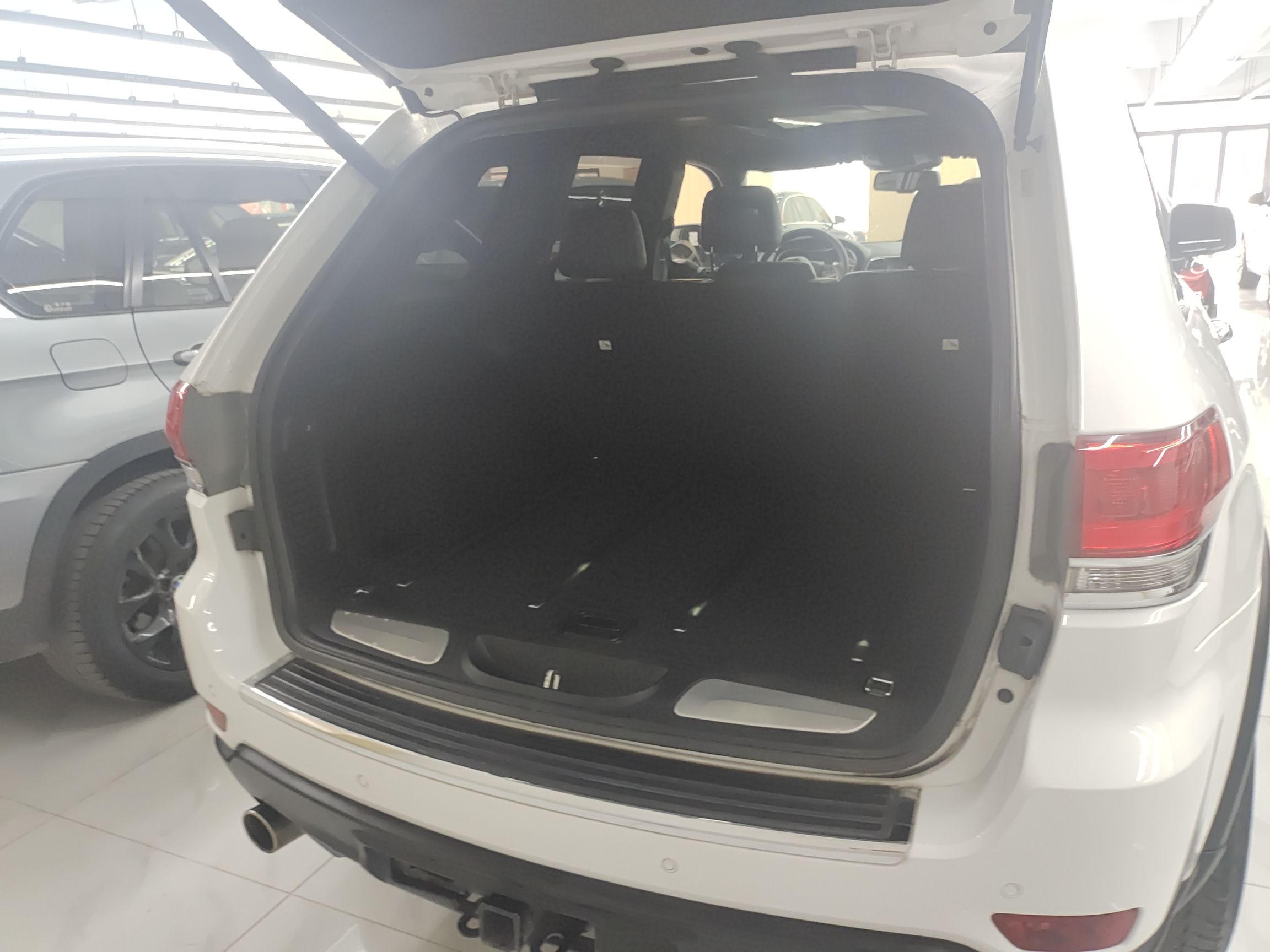 Jeep 大切诺基 2014款 3.6L 精英导航版(进口)