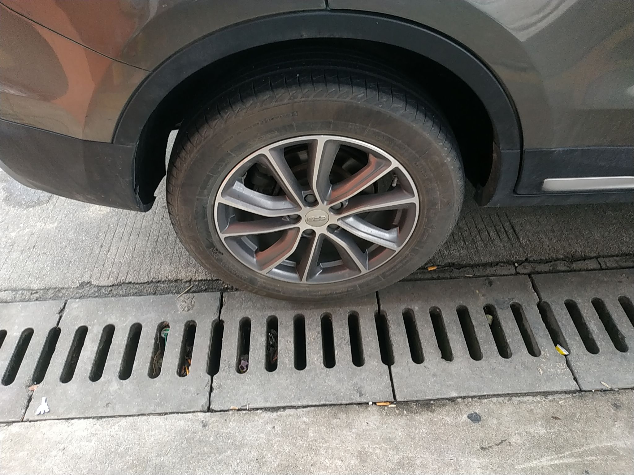 吉利汽车 博越 2018款 1.8TD 自动两驱智联型4G互联版