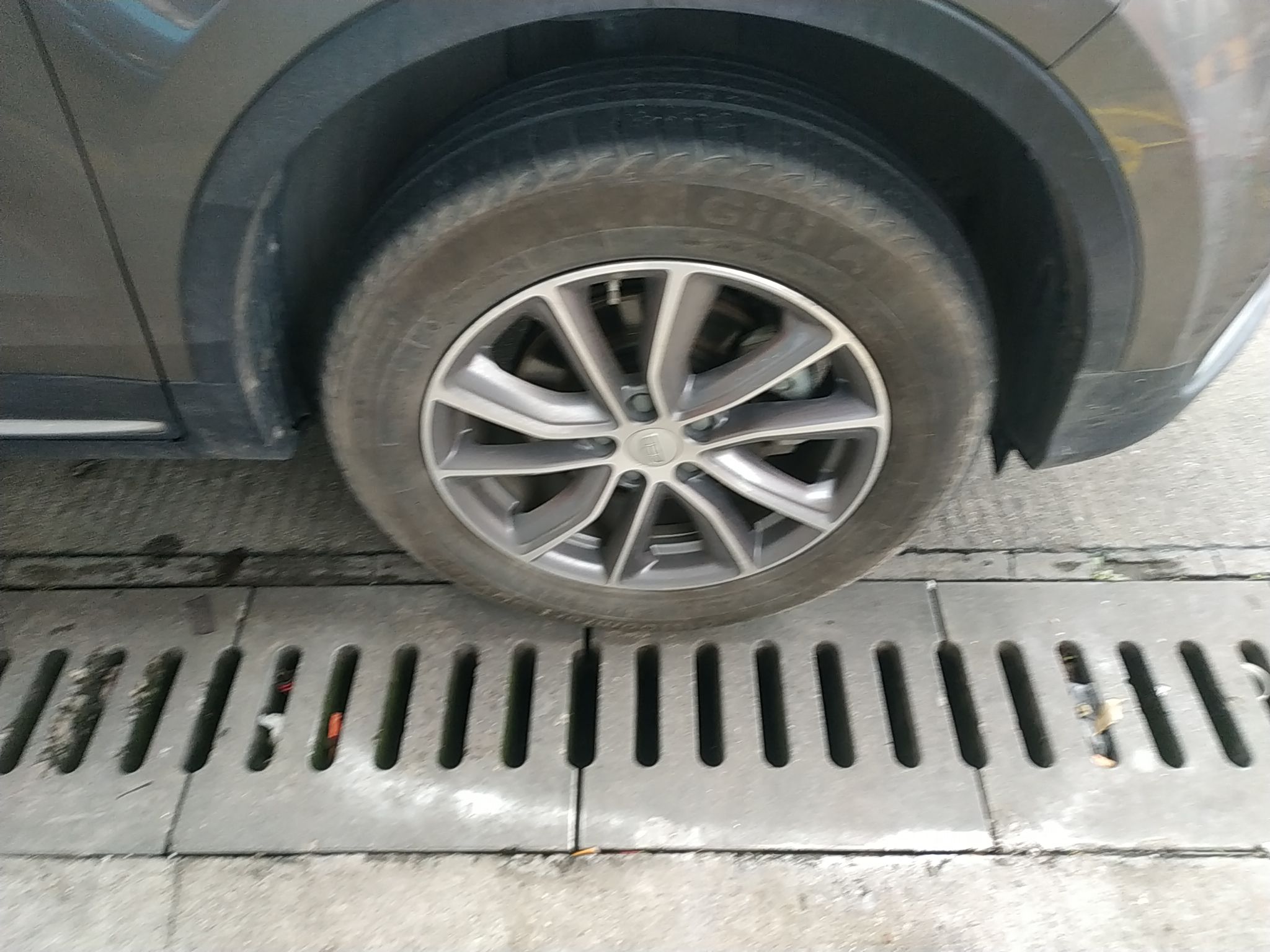 吉利汽车 博越 2018款 1.8TD 自动两驱智联型4G互联版