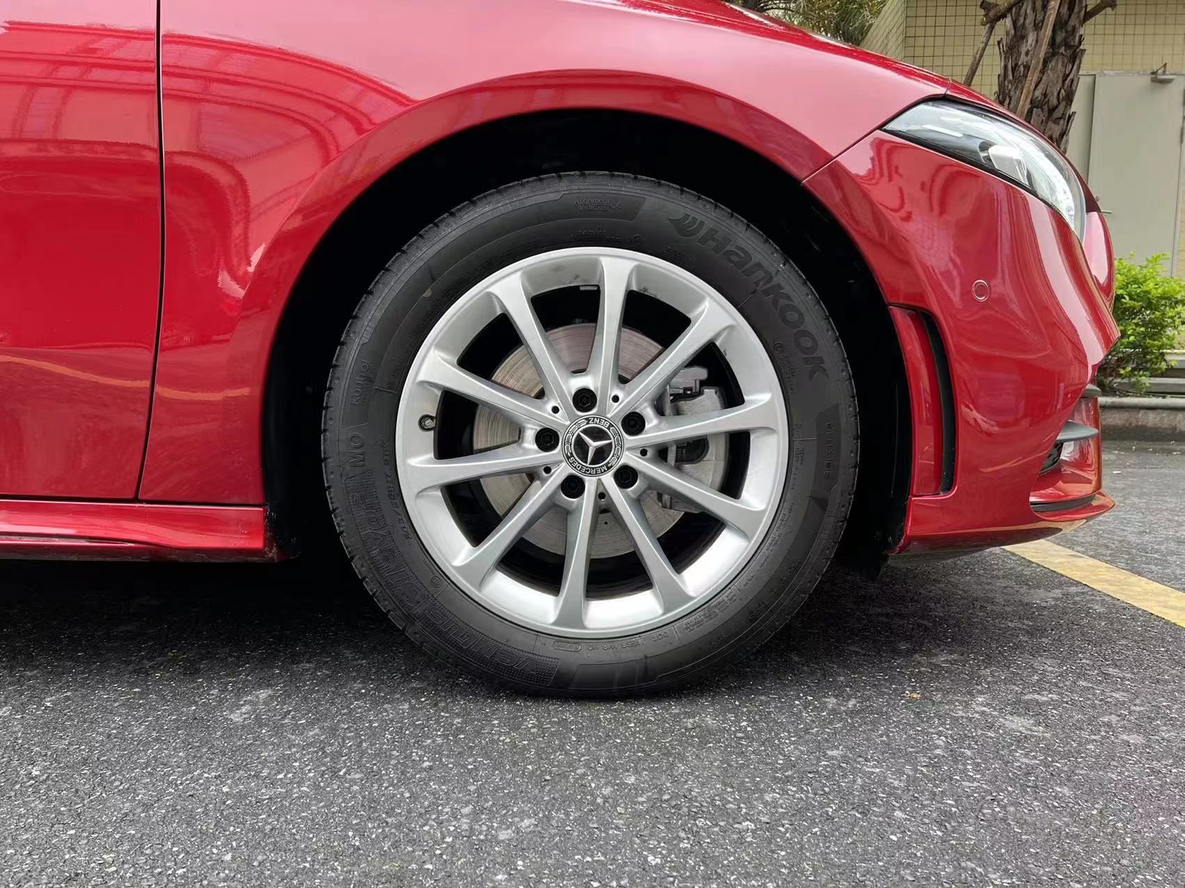 奔驰A级 2022款 改款 A 200 L 运动轿车时尚型